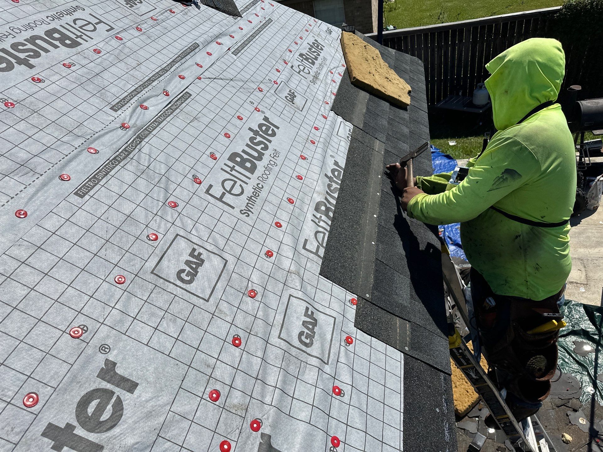 Gaf hdz charcoal by Motion Roofing