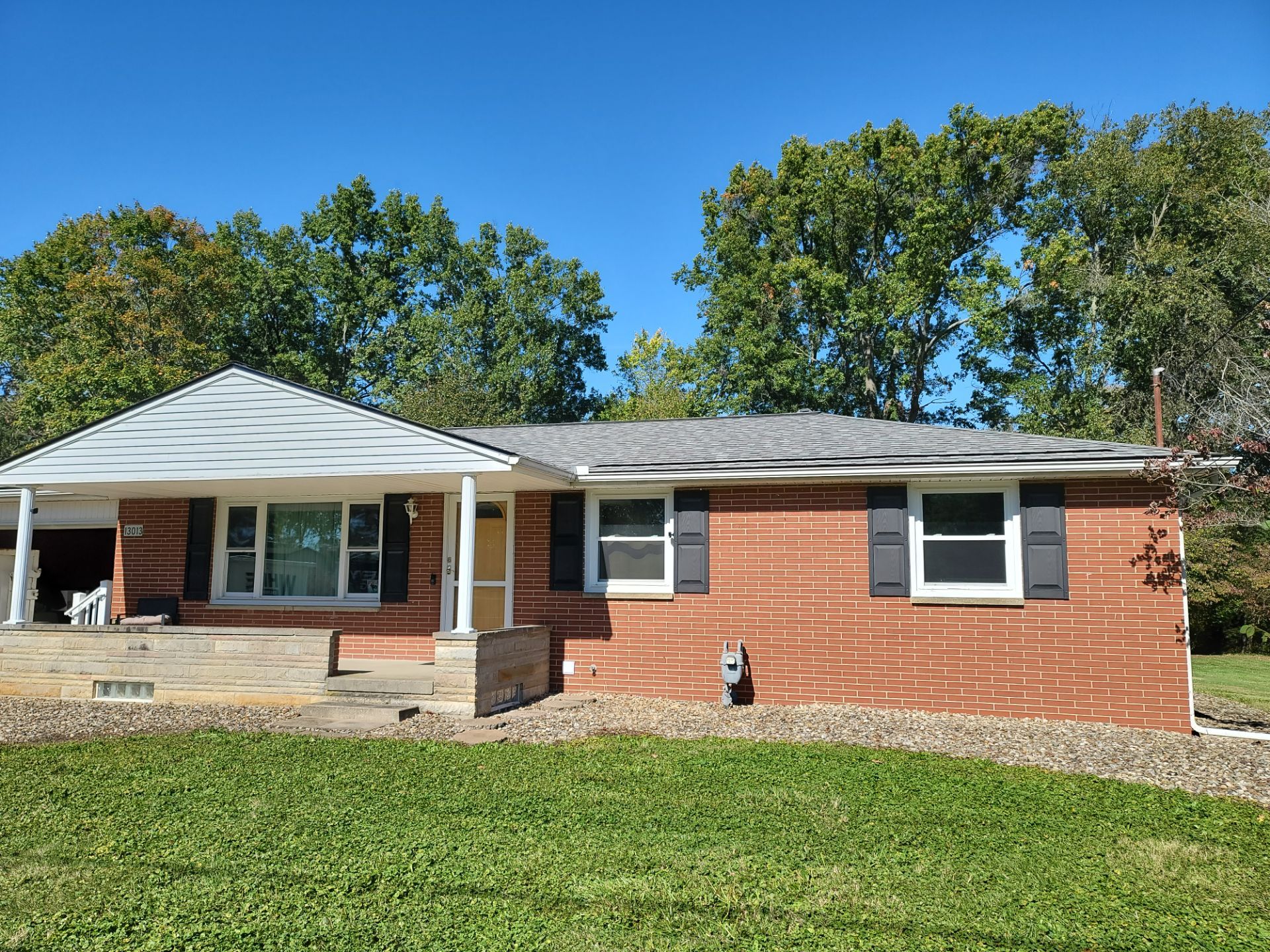 Atlas Pinnacle, Color, Summer Storm, Drip Edge, Color, Black by Eagle Eye Roofing