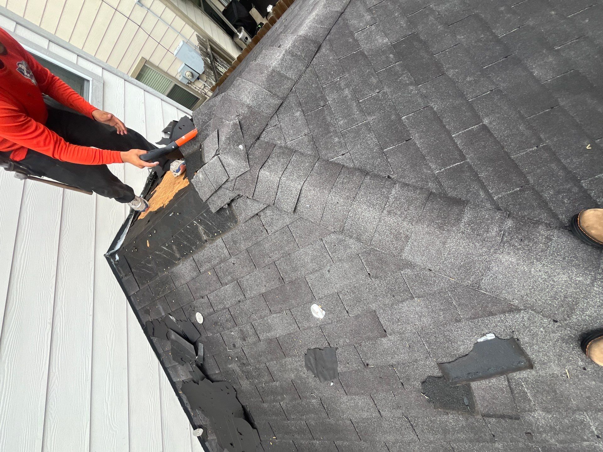 Residential Roofing Repair using Owen's Corning Duration (Lifetime) Shingles by Roof Repair Company