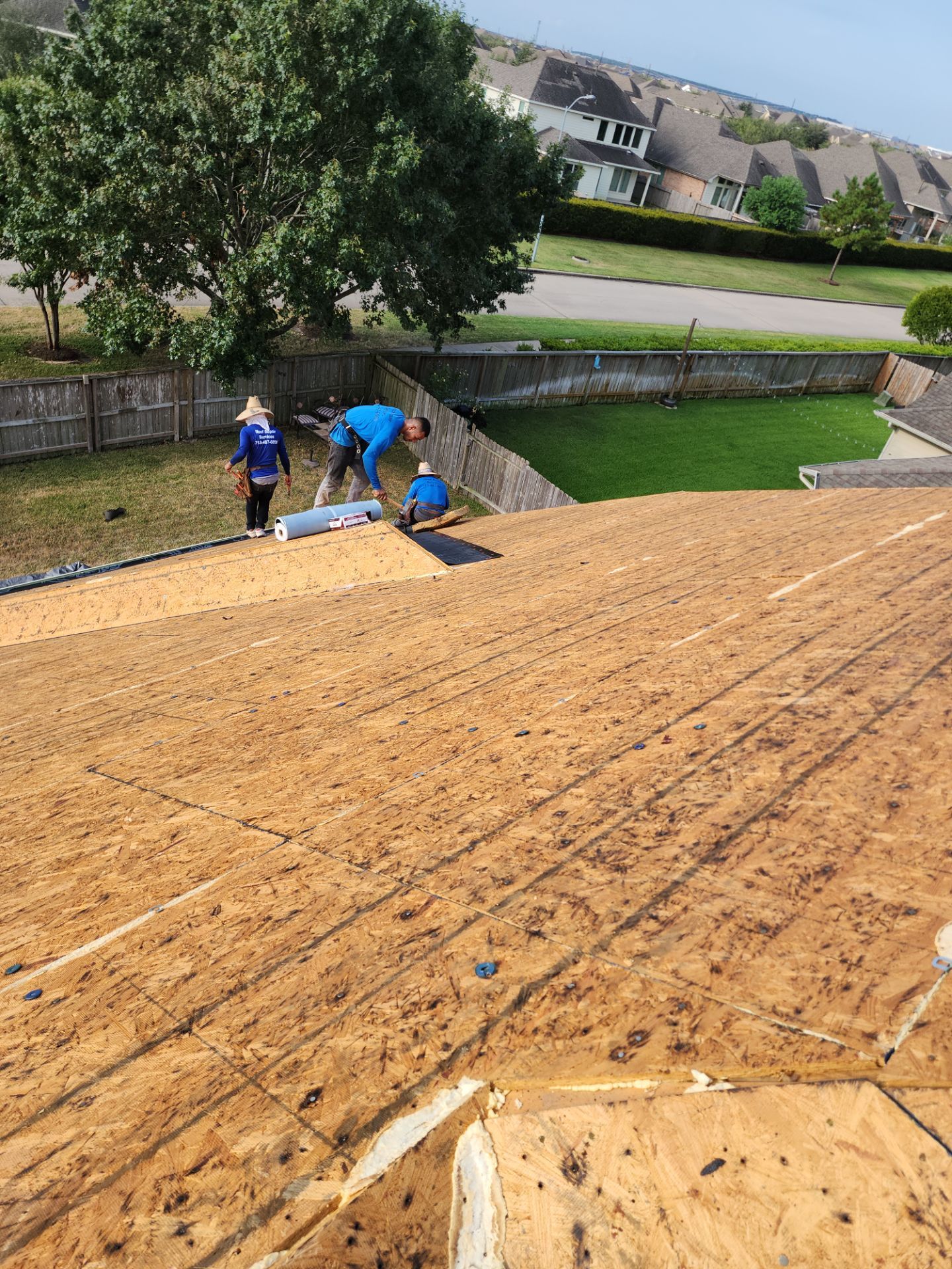 Residential Roofing Installation using Owen's Corning Duration (Lifetime) Shingles by Roof Repair Company