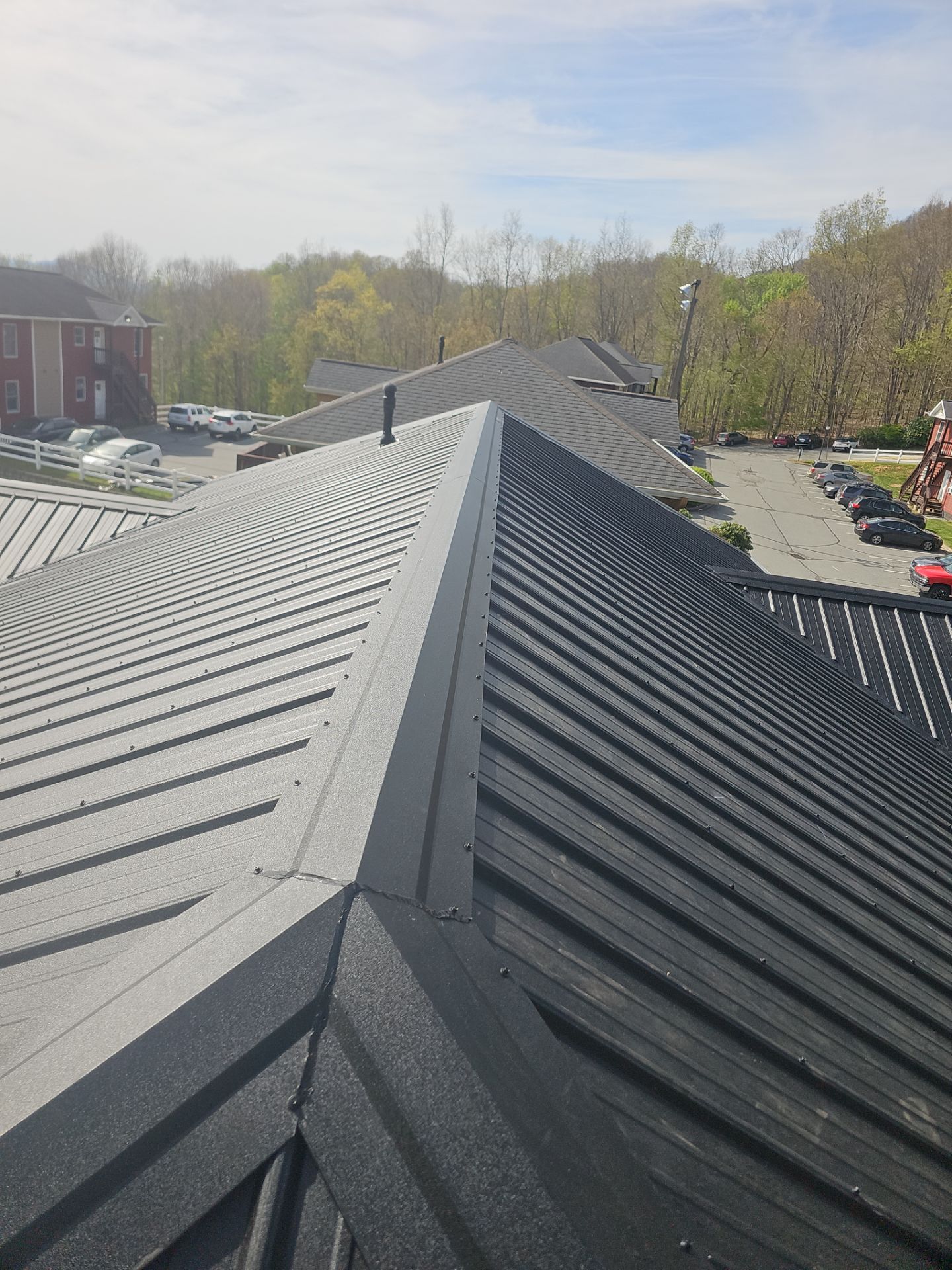 Kensington Meadows 160 by Omnia Roofing