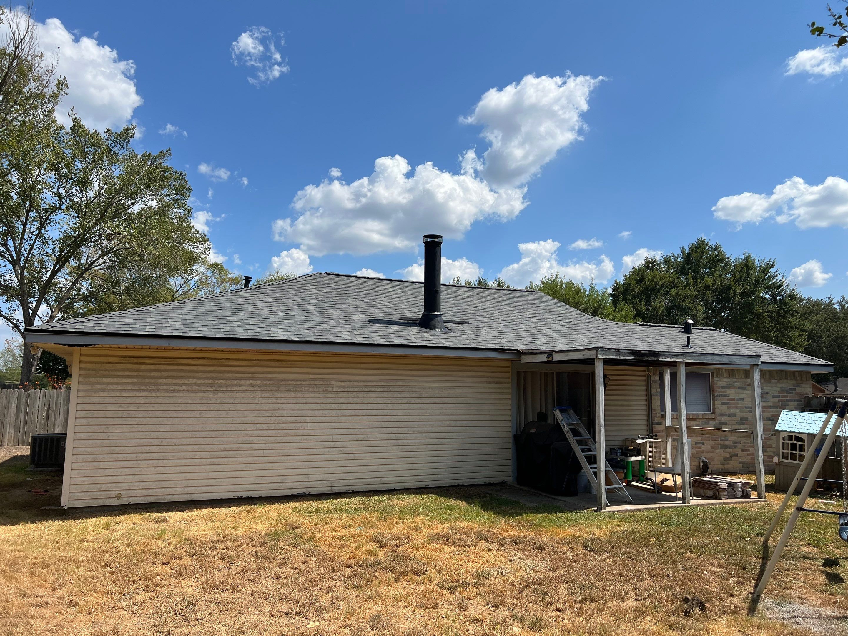 Residential Roofing Installation using Owen's Corning Duration (Lifetime) Shingles by Roof Repair Company
