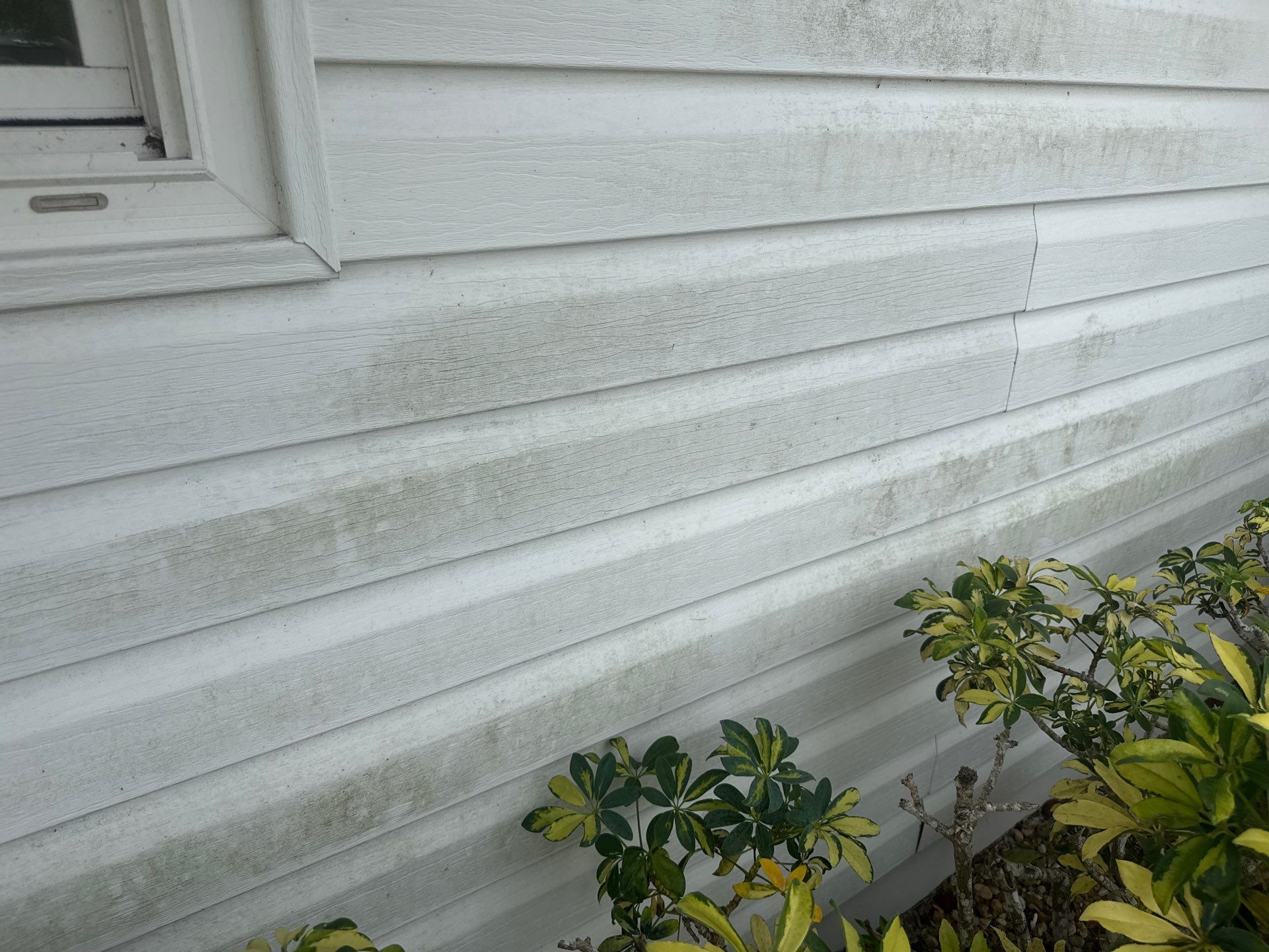 Mobile Home Soft Wash in Desoto/Tidevue Estates – Ellenton, FL by Sunshine AquaWash