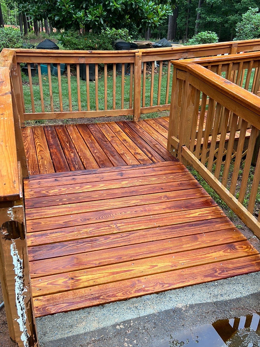Weathered Deck using AcryFin by DuraSeal