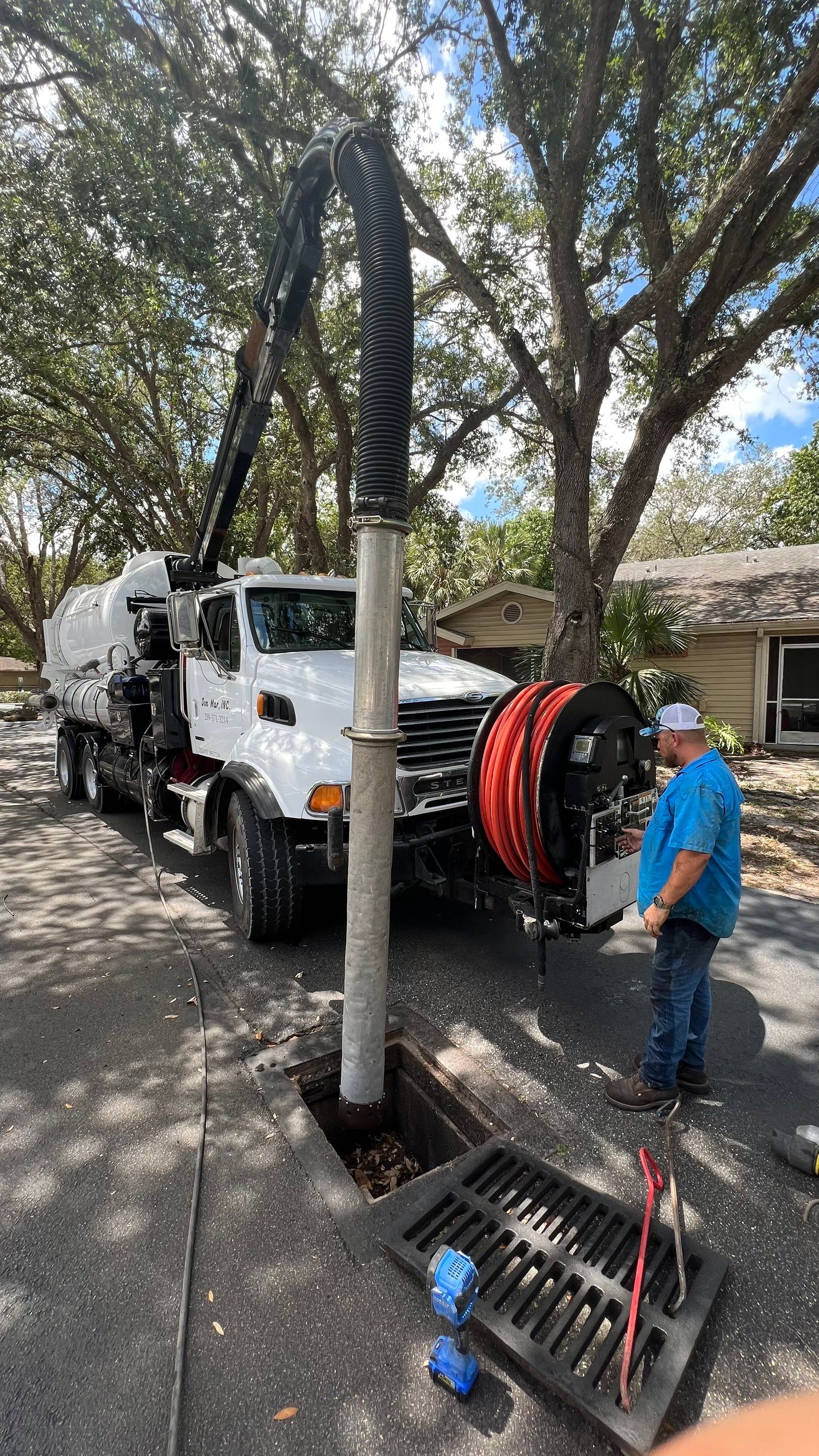 Apartment Complex Storm Water System Cleaning and Maintenance by APS Power & Water