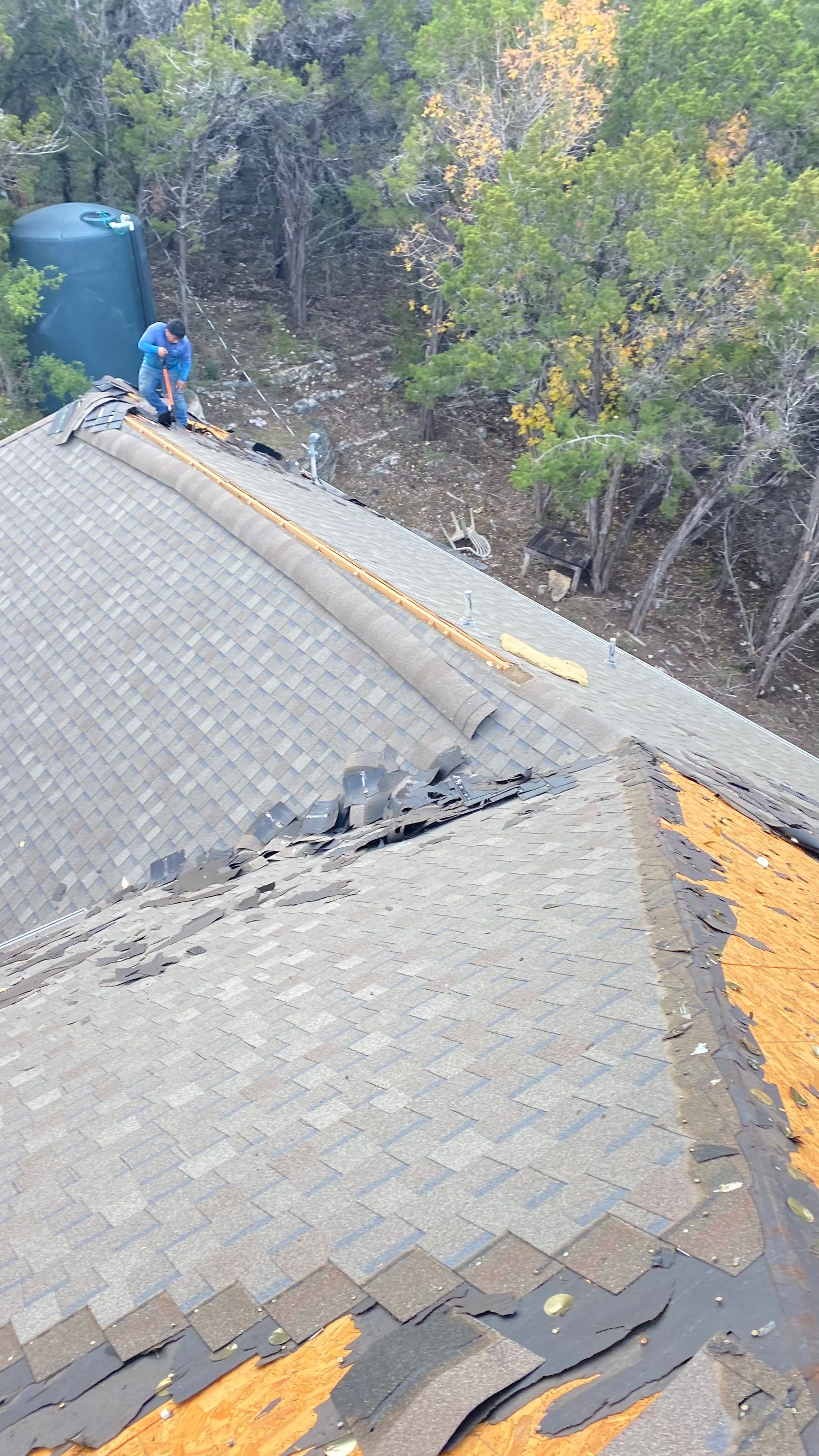 Residential Roof Replacement using Owens Corning 30 year Architectural Shingles by Premier Roofing and Contracting