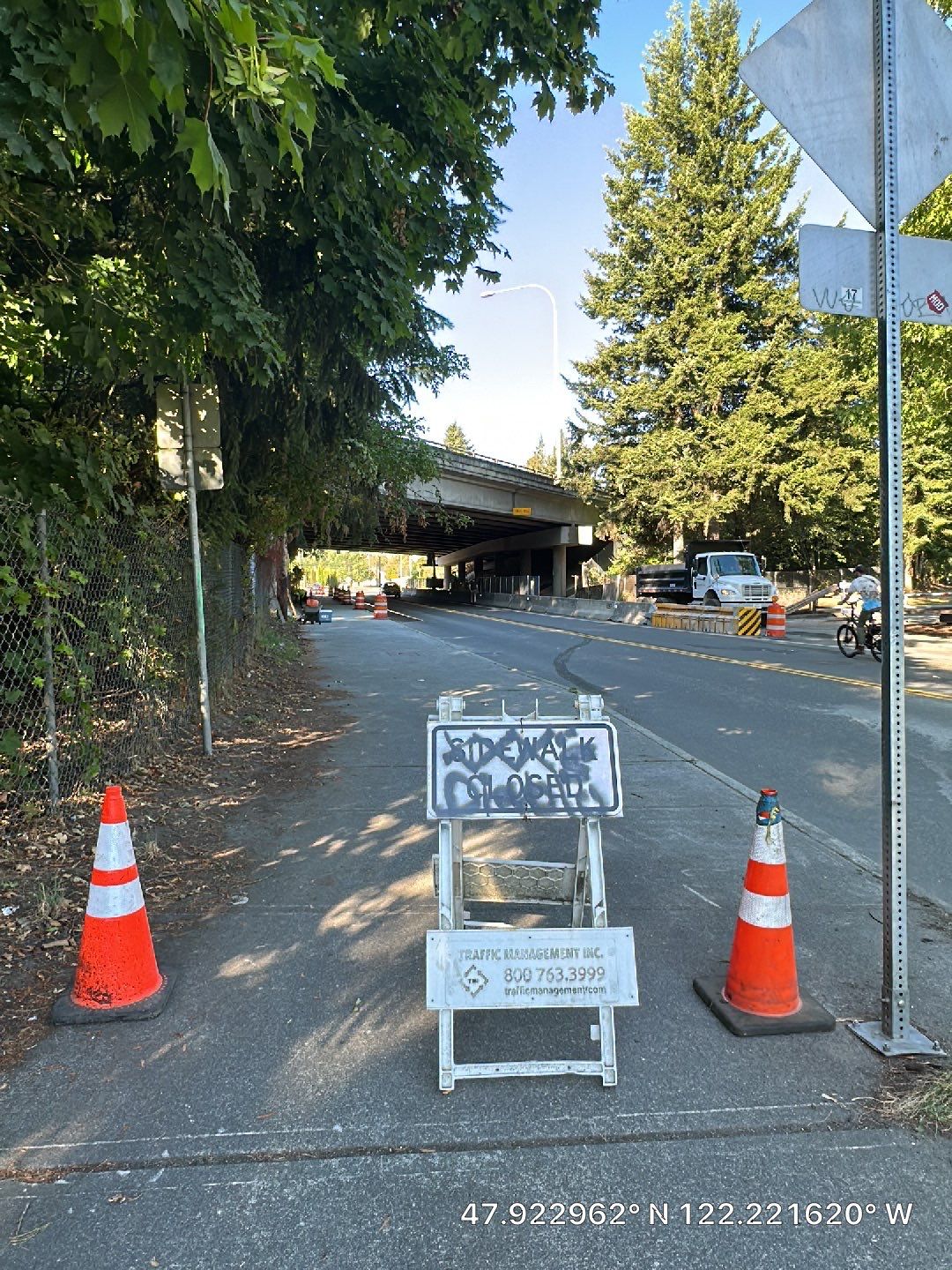 Kraemer North America | Concrete Sidewalk by Jireh Asphalt & Concrete Inc 