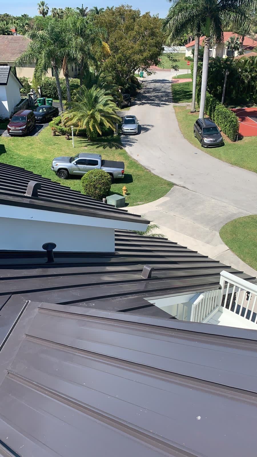 Metal Roof - Galvalume - Dark Bronze by Istueta Roofing