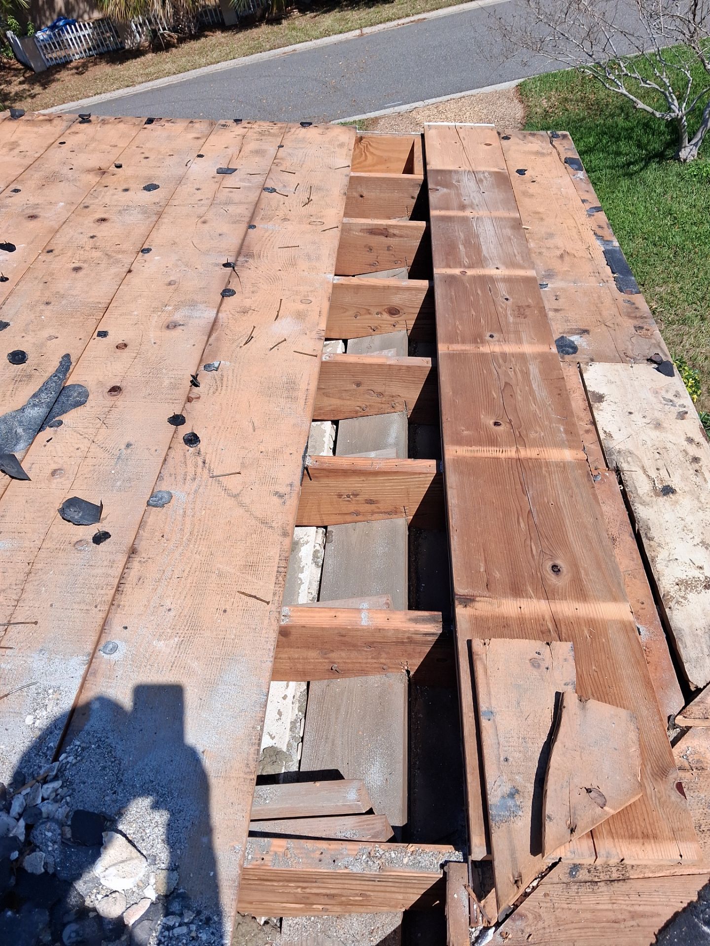 Project in St. Petersburg 33712 by Mitchell Roofing Company LLC 