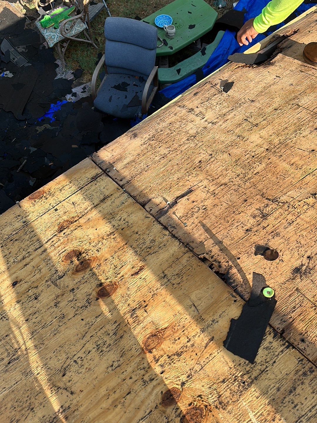 Residential Roofing Installation using Owen's Corning Duration (Lifetime) Shingles by Roof Repair Company