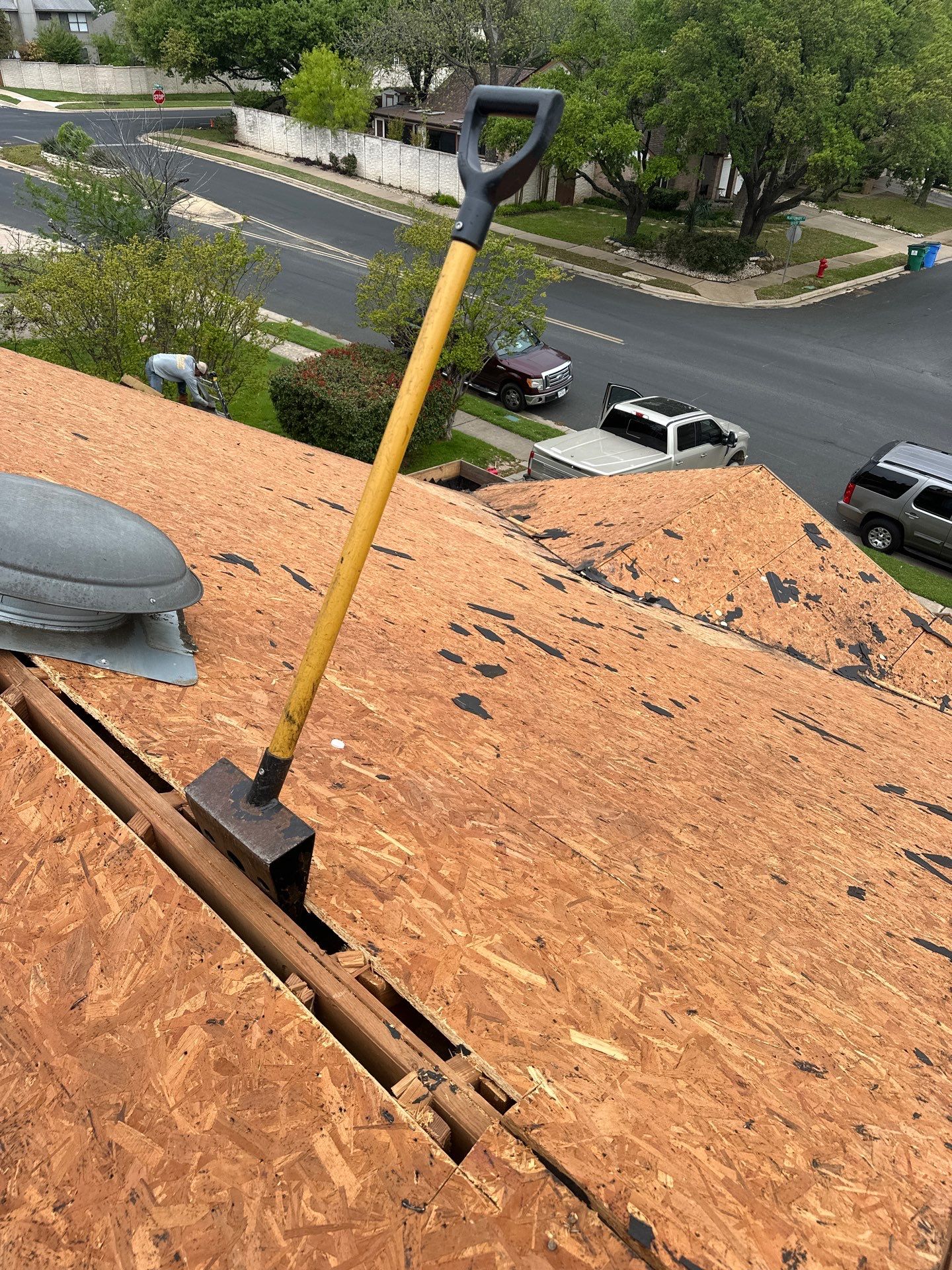 Residential Roofing Installation Owens Corning Duration Tru Def Onyx Black by DeZign Roofing & Exteriors