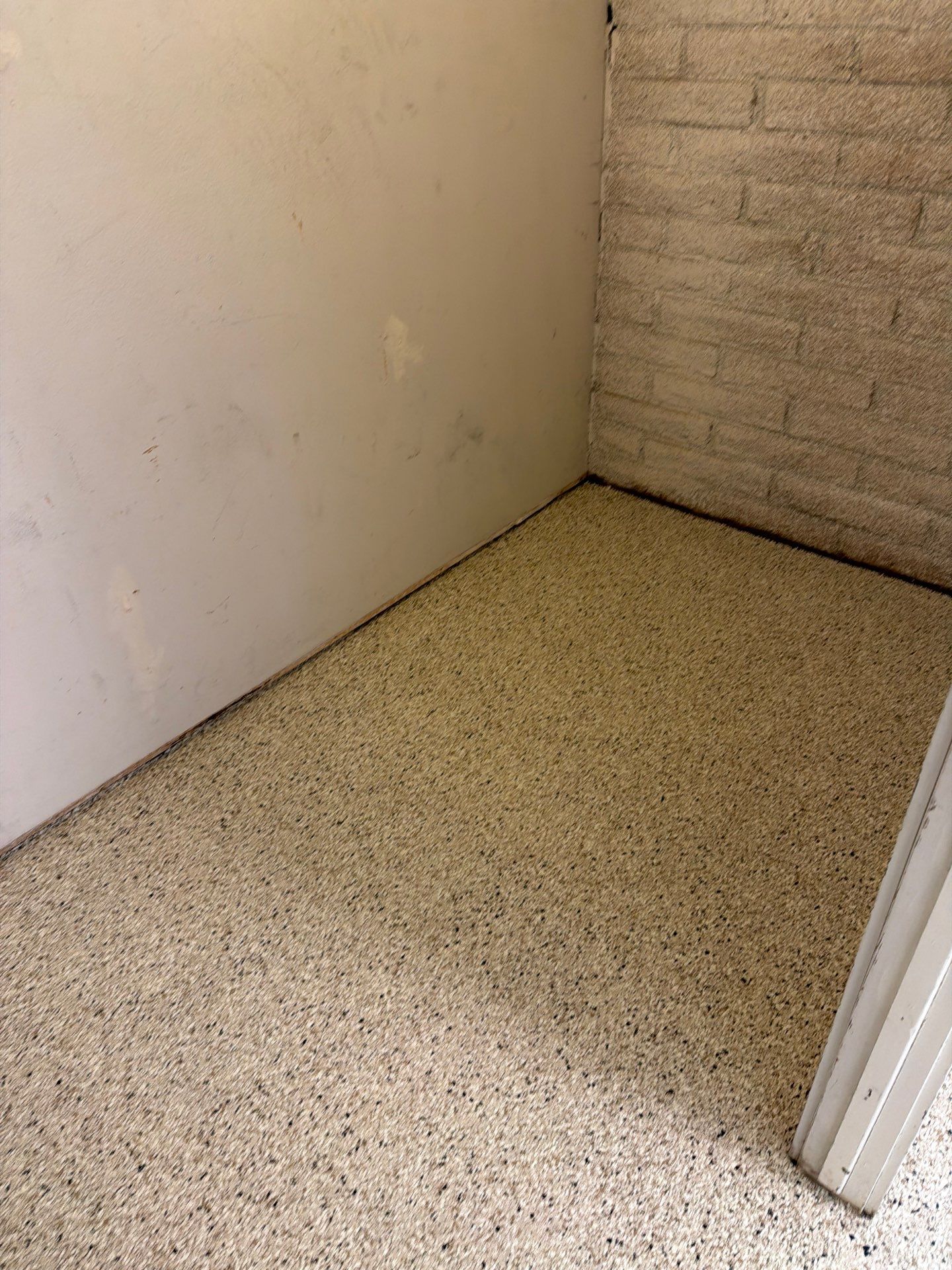 Commercial Laundry Room Epoxy Floor Installation in San Luis Obispo by MGP Coatings
