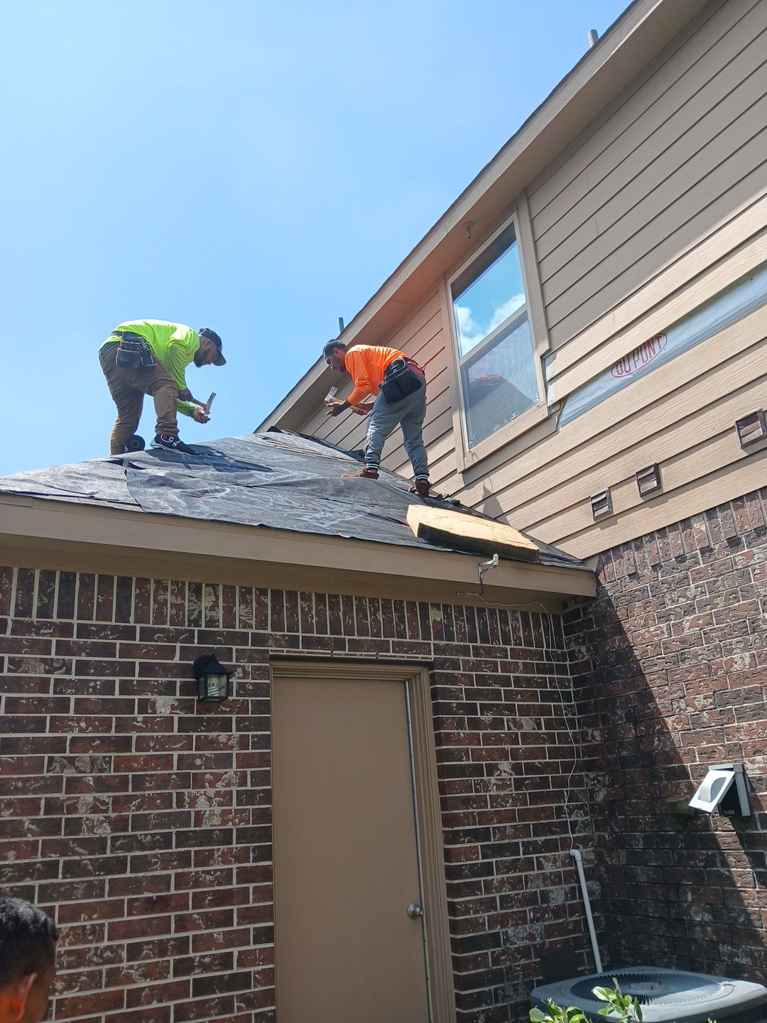 Residential Roofing Installation using Owen's Corning Duration (Lifetime) Shingles by Roof Repair Company