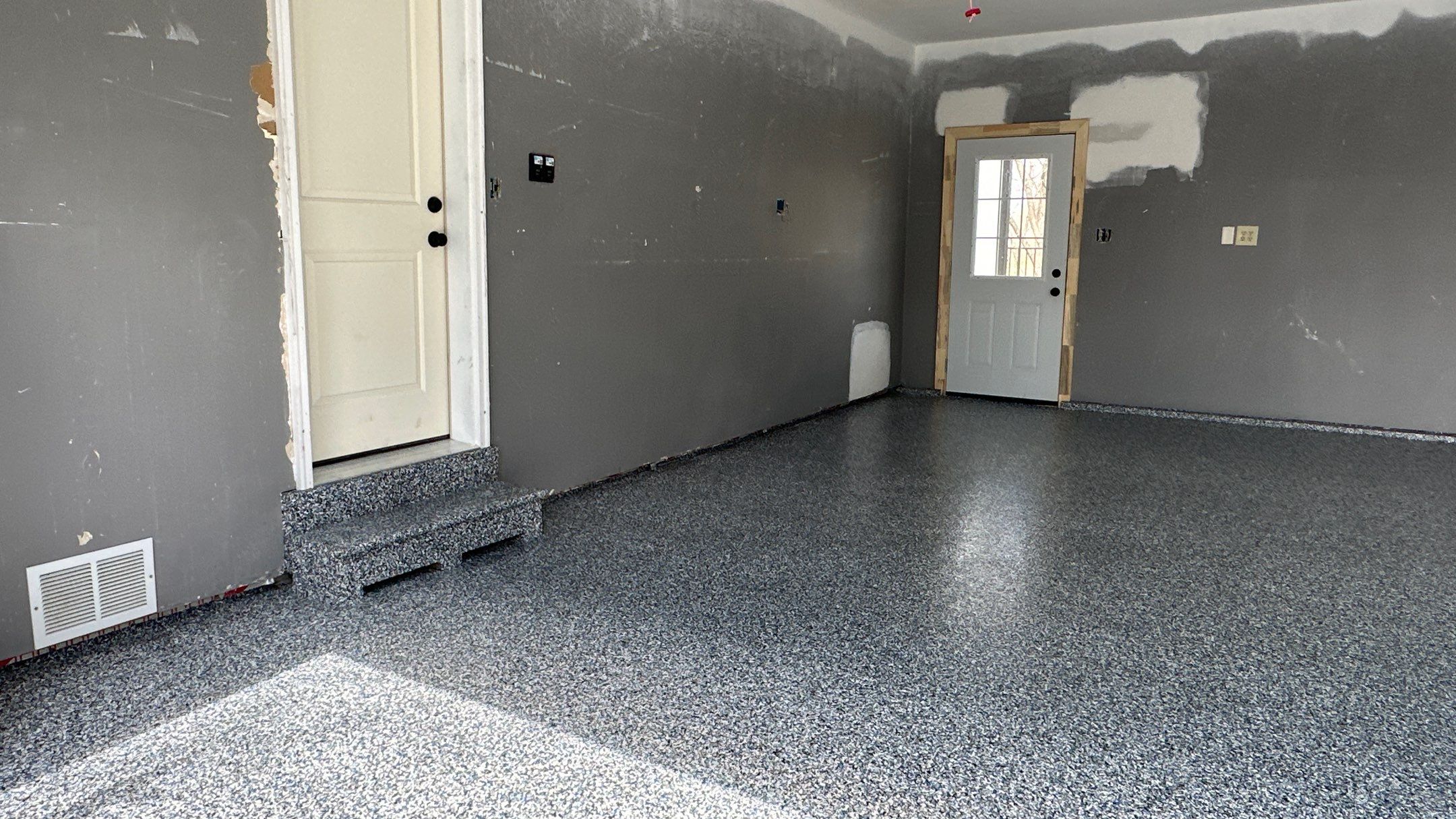 Kurt C. upgraded their garage floor with Banner Blue Flake  by Banner Garage
