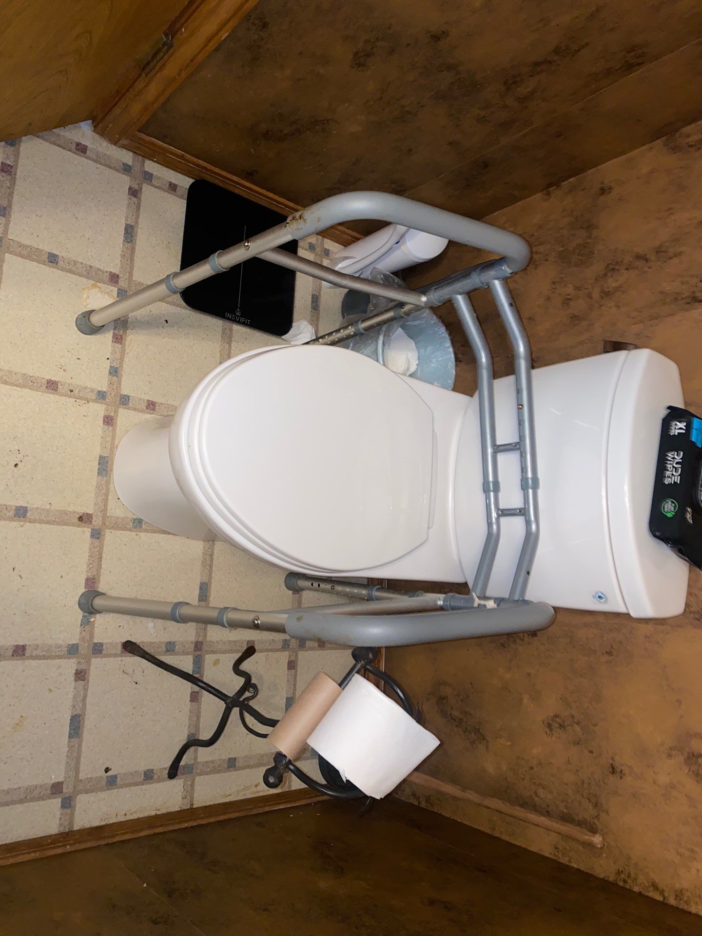 House cleaning in Lake Oswego by Cloud 9 Professional Cleaning Services