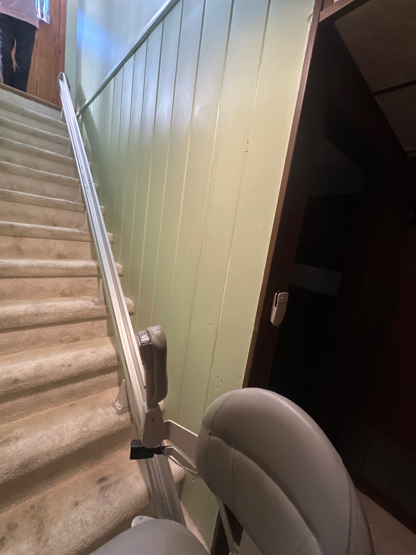 Walls and Stairs finishing by OCS Contracting Services