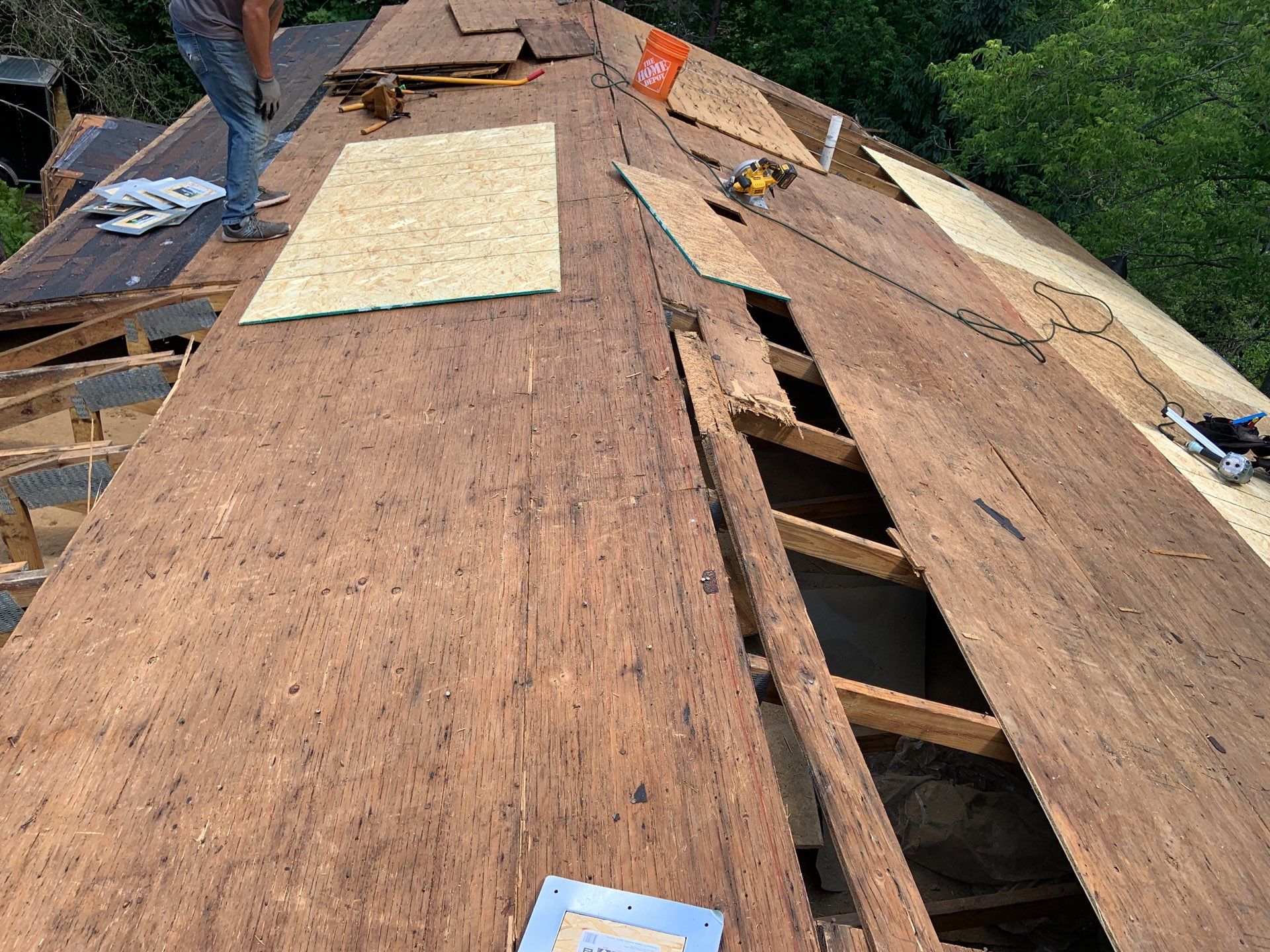 Roof Replacement using CertainTeed Landmark by 180 Contractors