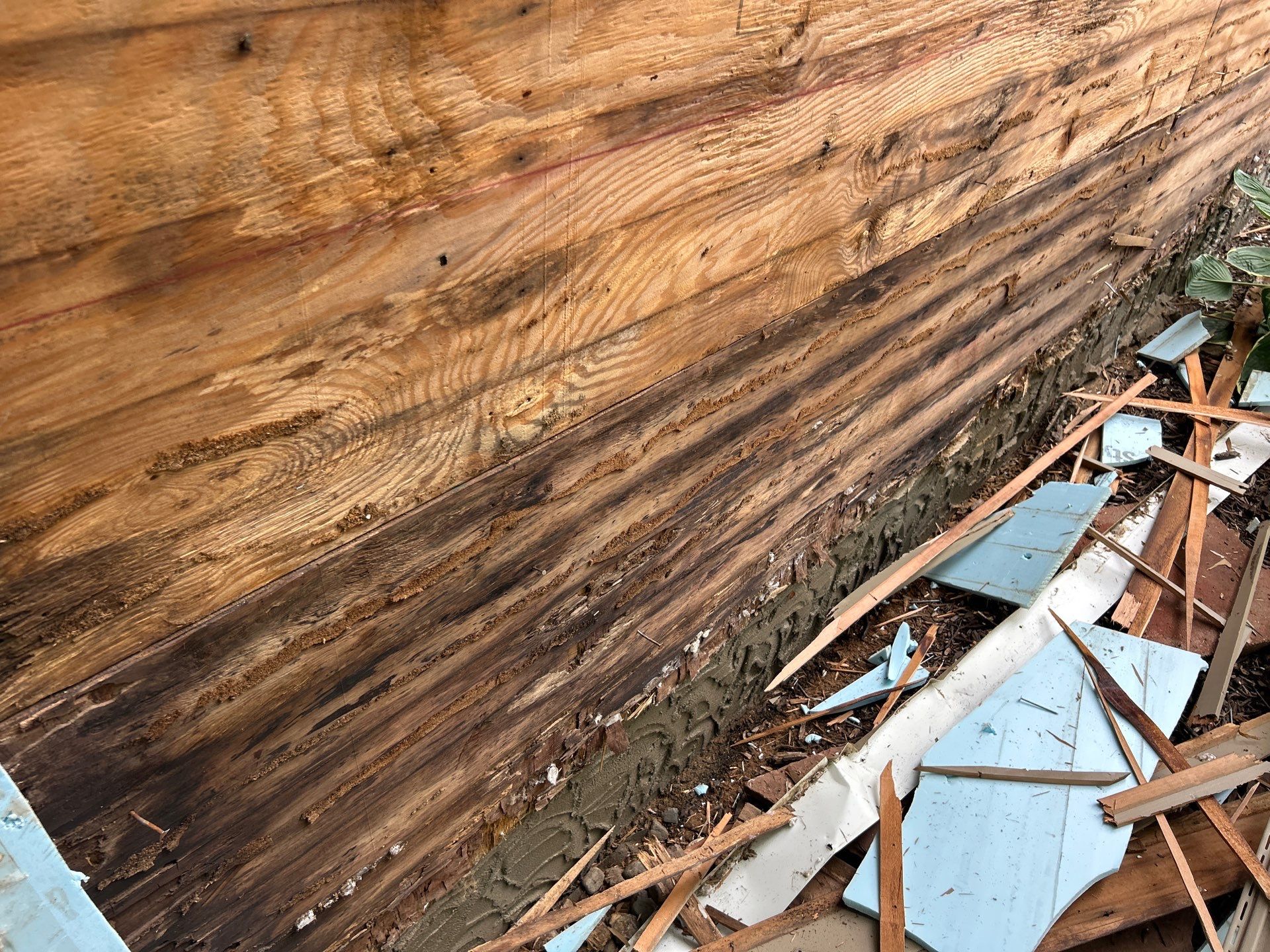 Siding and Composite Deck Renovation in Omaha, Nebraska by Carps Complete Exteriors