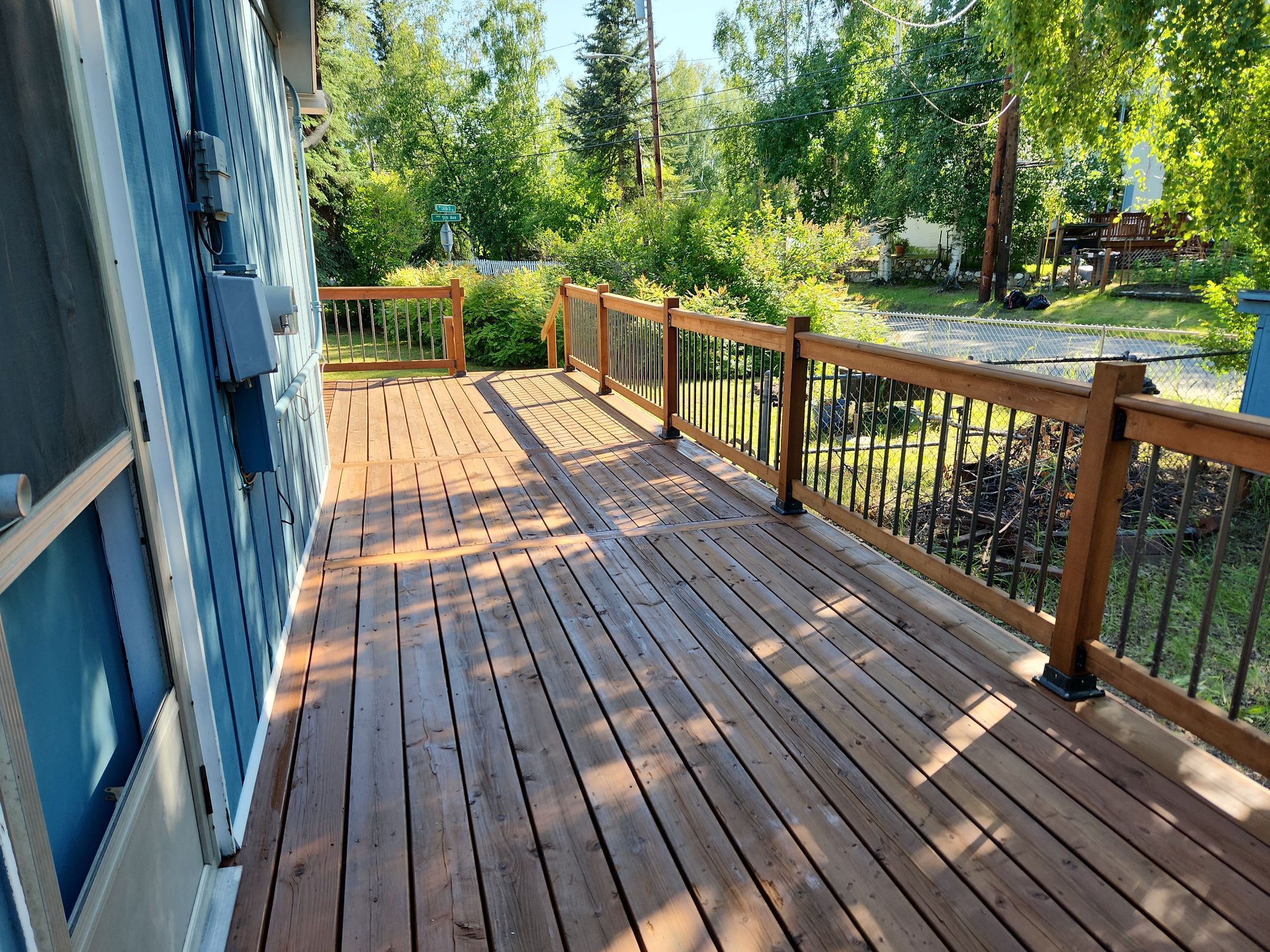 Deck Staining by Midnight Sun Painting