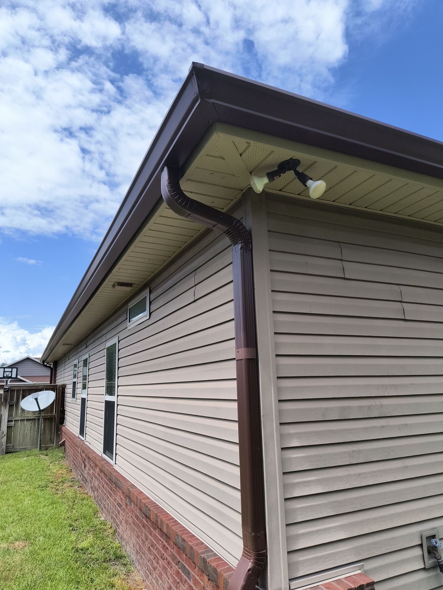 Premium K-Style Seamless Gutters in Panama City FL by Gutter Professors