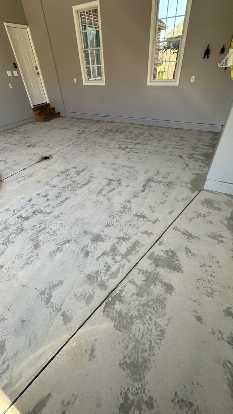 Driveway + Garage + Walkway Project in Meridian by Floors in a Day, Inc