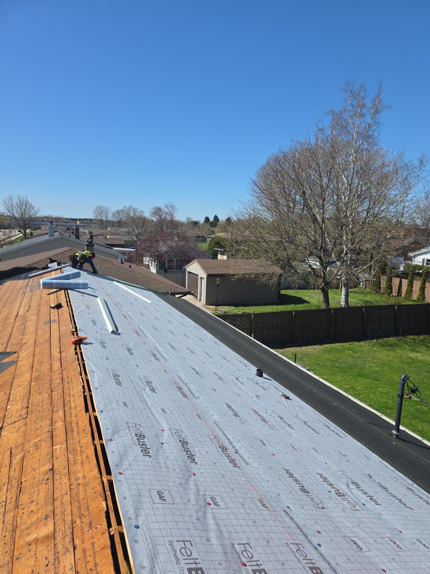 UHDZ BEAUTIFUL ROOF  by Gellings Roofing & Siding