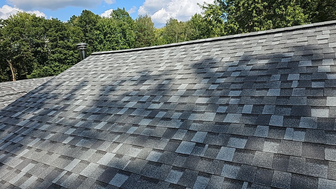 ATLAS PINNACLE: COASTAL GRANITE by Eagle Eye Roofing