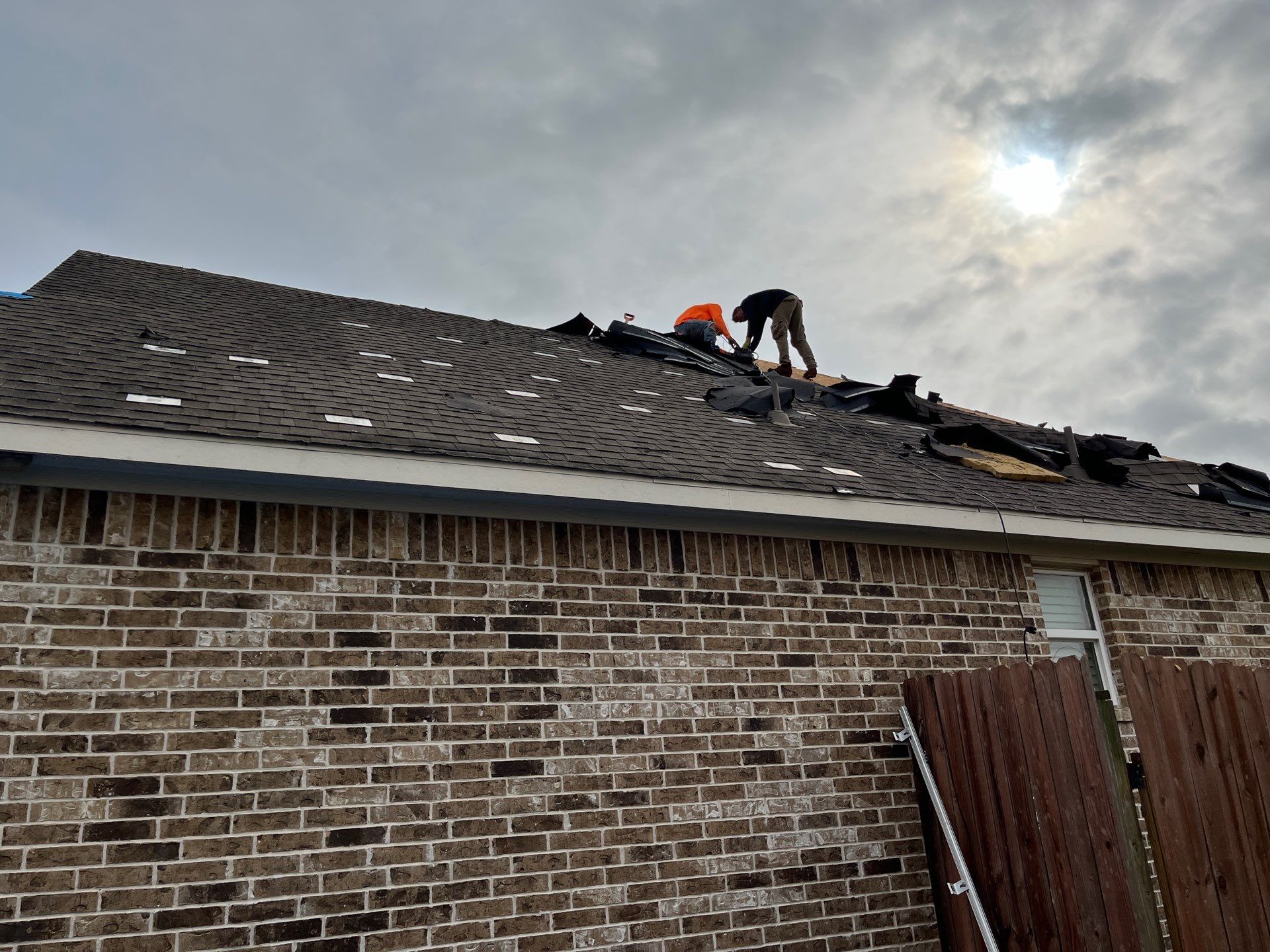 Hail Damage using Owen's Corning Duration (Lifetime) Shingles by Roof Repair Company