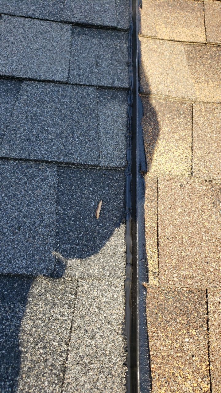 Springfield: CertainTeed Landmark Pro Designer Shingles in Max Def Pewterwood by RM Banning, Inc.