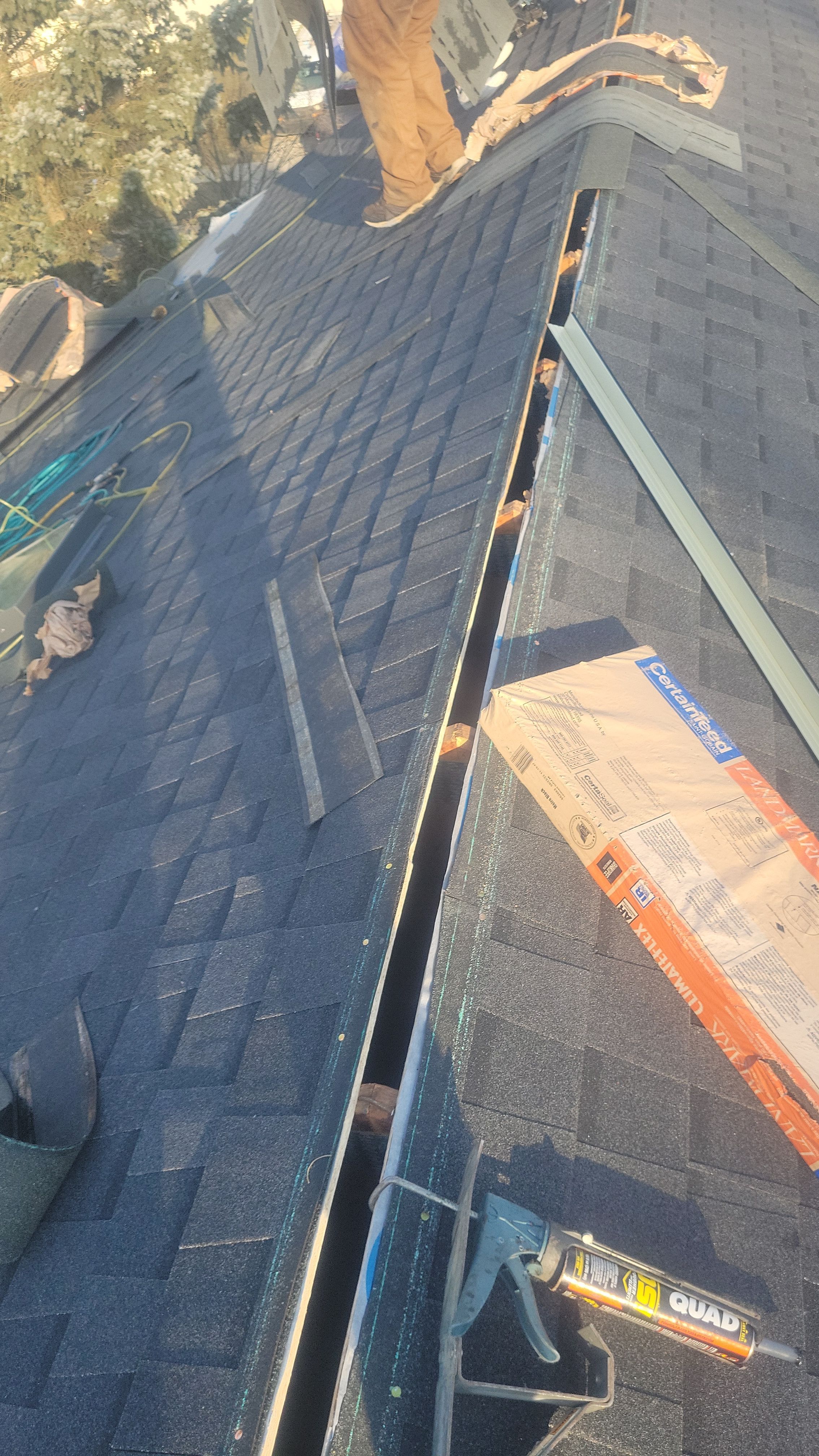 Roof Replacement using Certainteed Landmark Climate-Flex by 180 Contractors