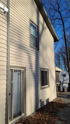 Siding Installation using Mastic Ovation