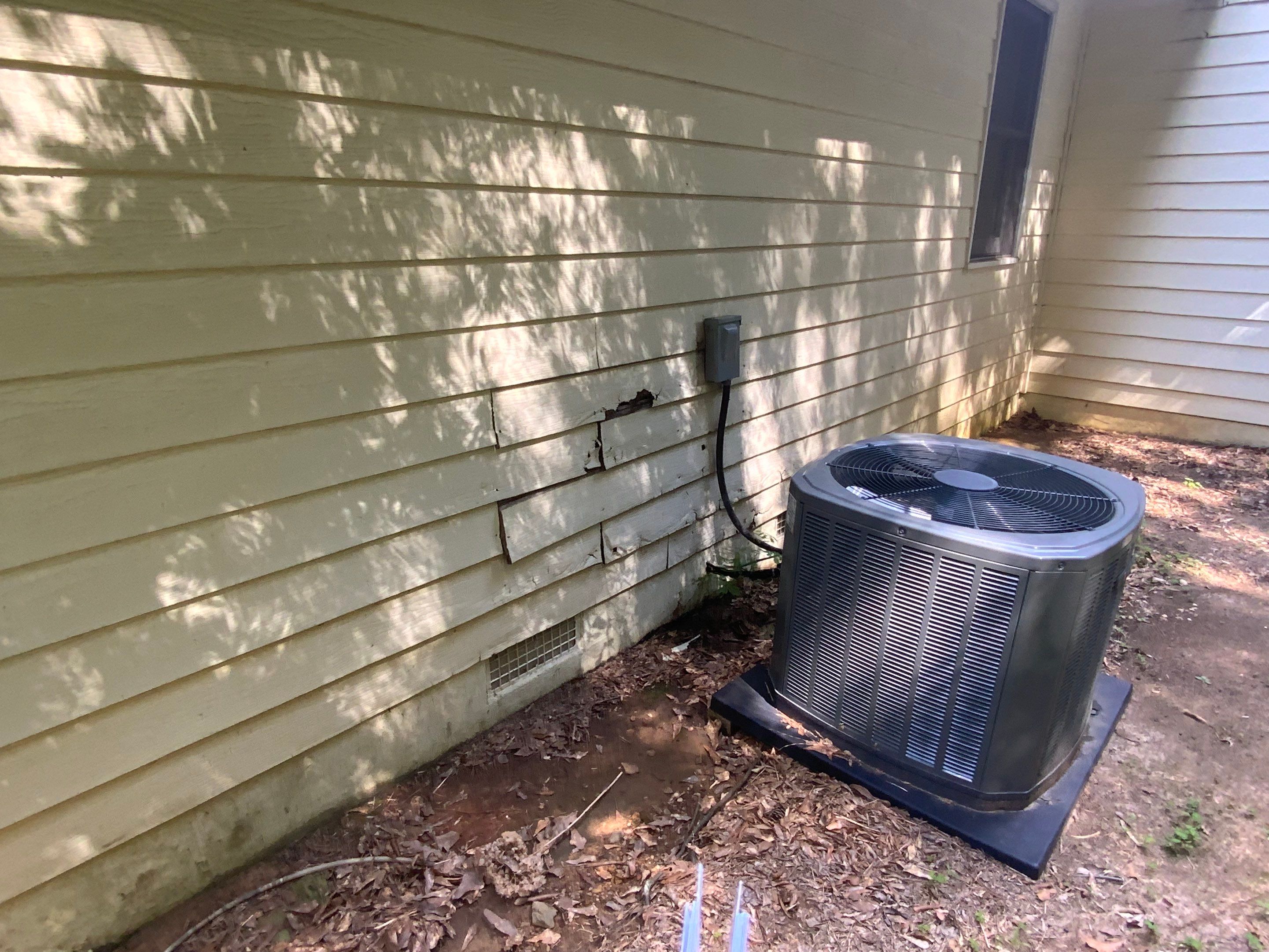 Full Exterior House Painting and Siding Repair in Acworth by Swift Home Renovations