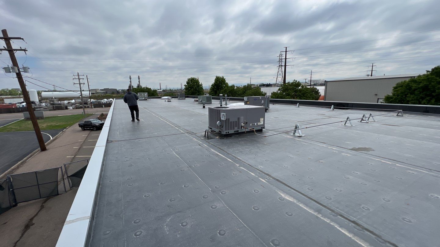 Commercial Roofing Installation using MuleHide EPDM .60 - BLACK by A to Z Roofing