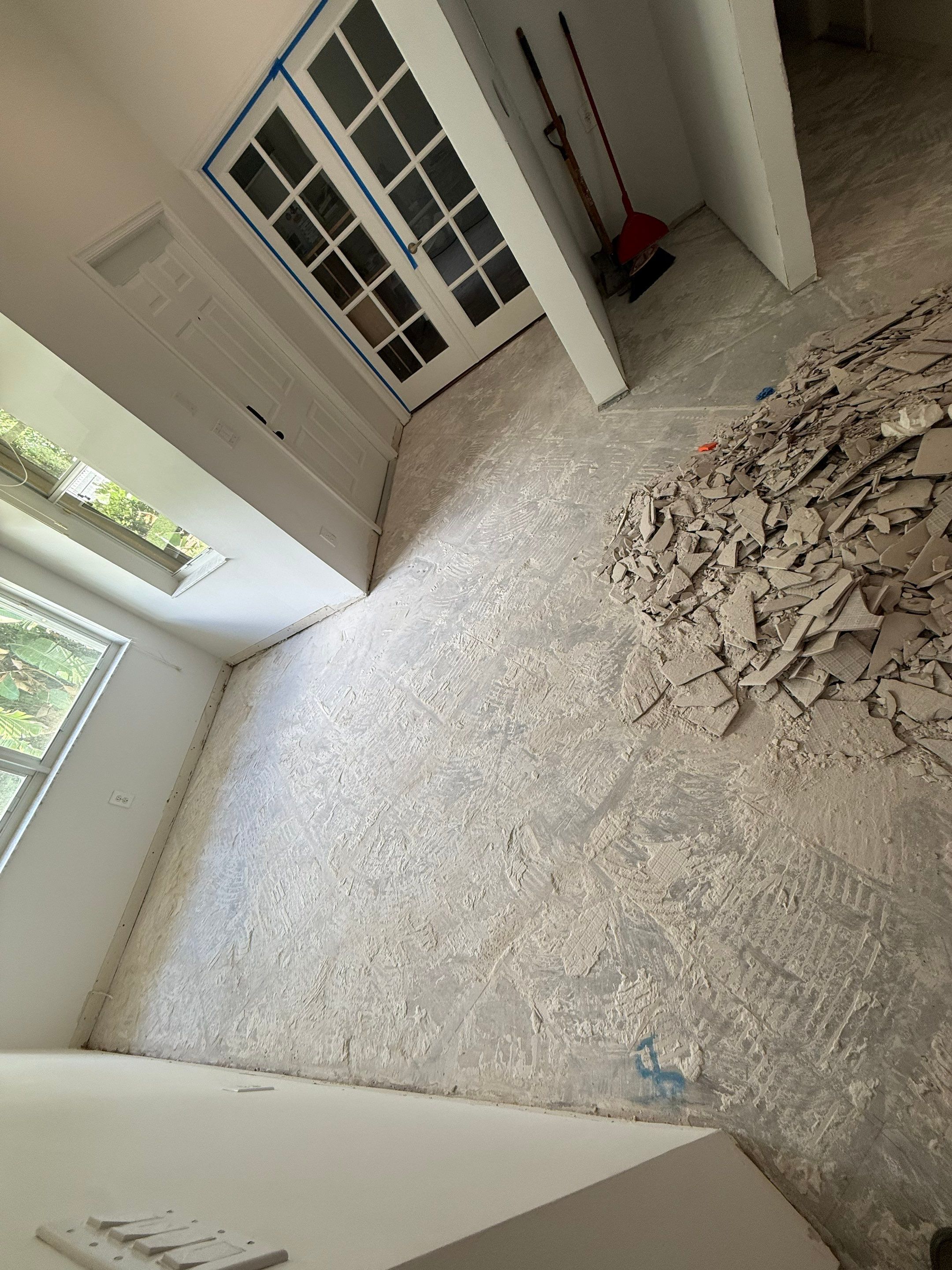 Master Bathroom, Main Floors & Powder Room - Delray Beach by Hevi Tile