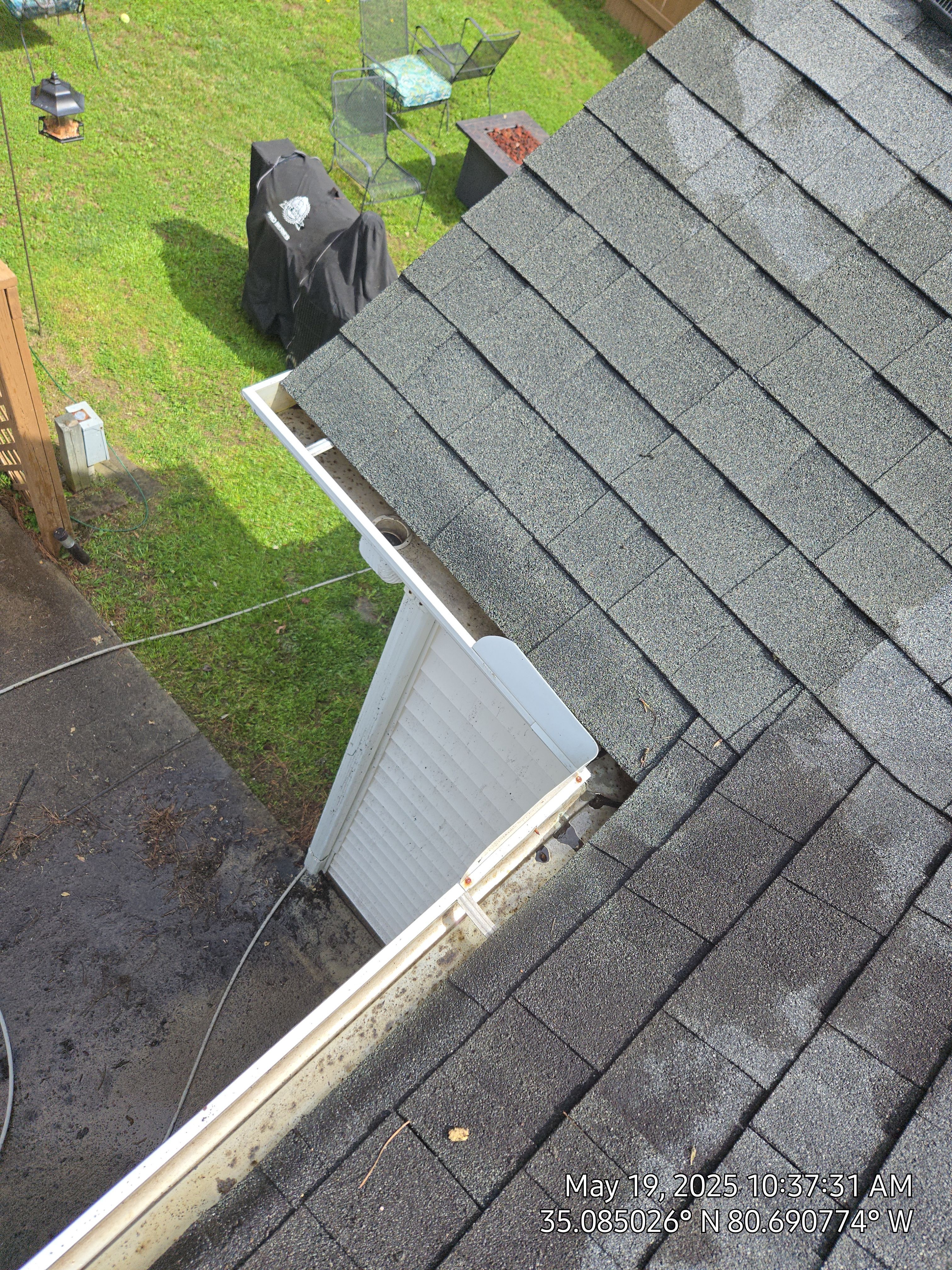 House Wash using cleaner by Power Wash Masters LLC