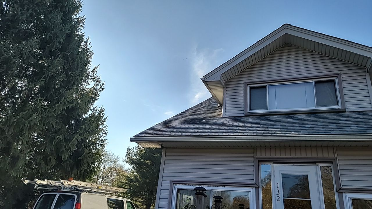 CERTAINTEED LANDMARK COLOR: COBBLESTONE GREY DRIP EDGE: WHITE by Eagle Eye Roofing