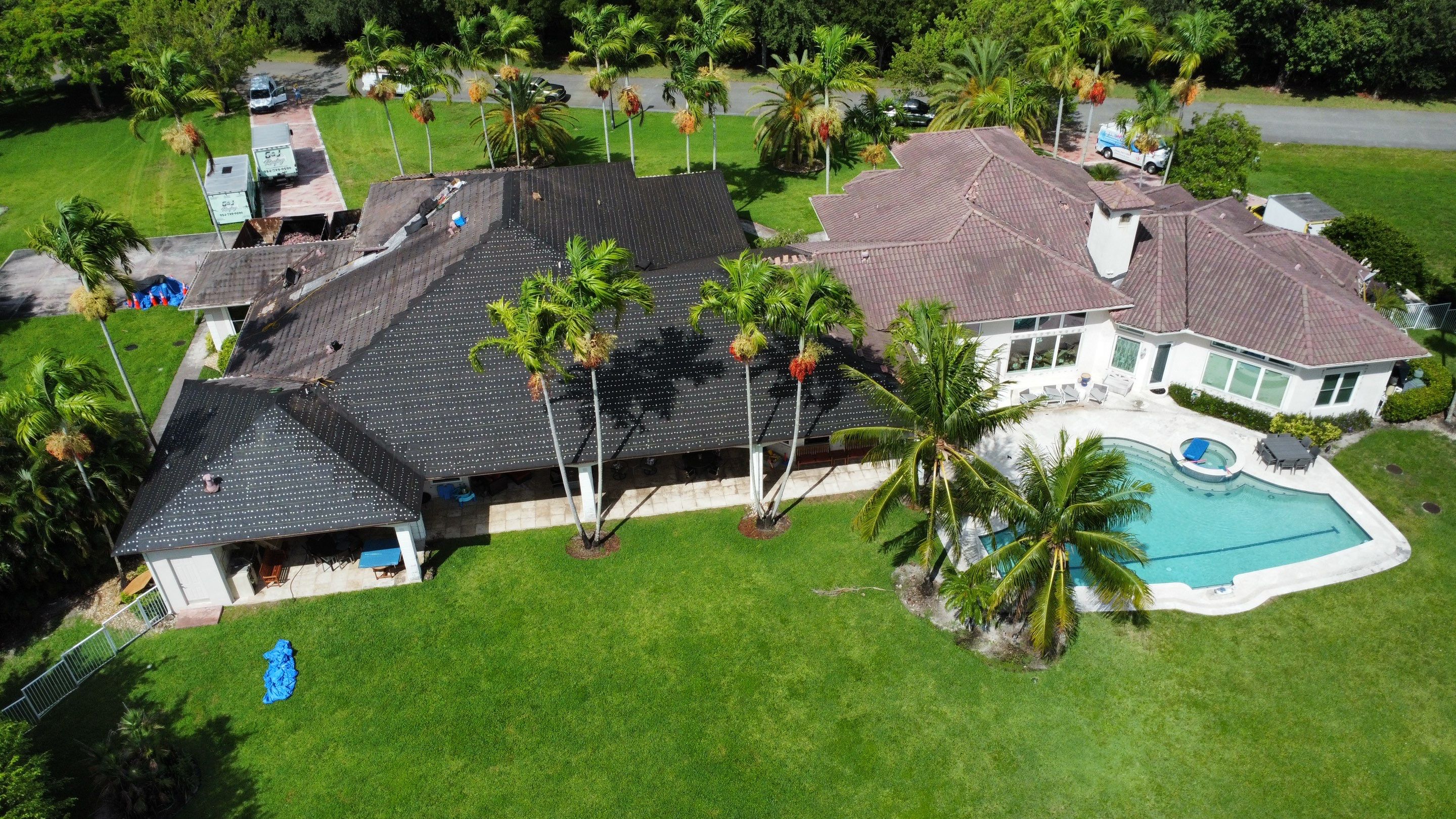 Peppertree Circle West, Davie, FL by G&J Roofing 