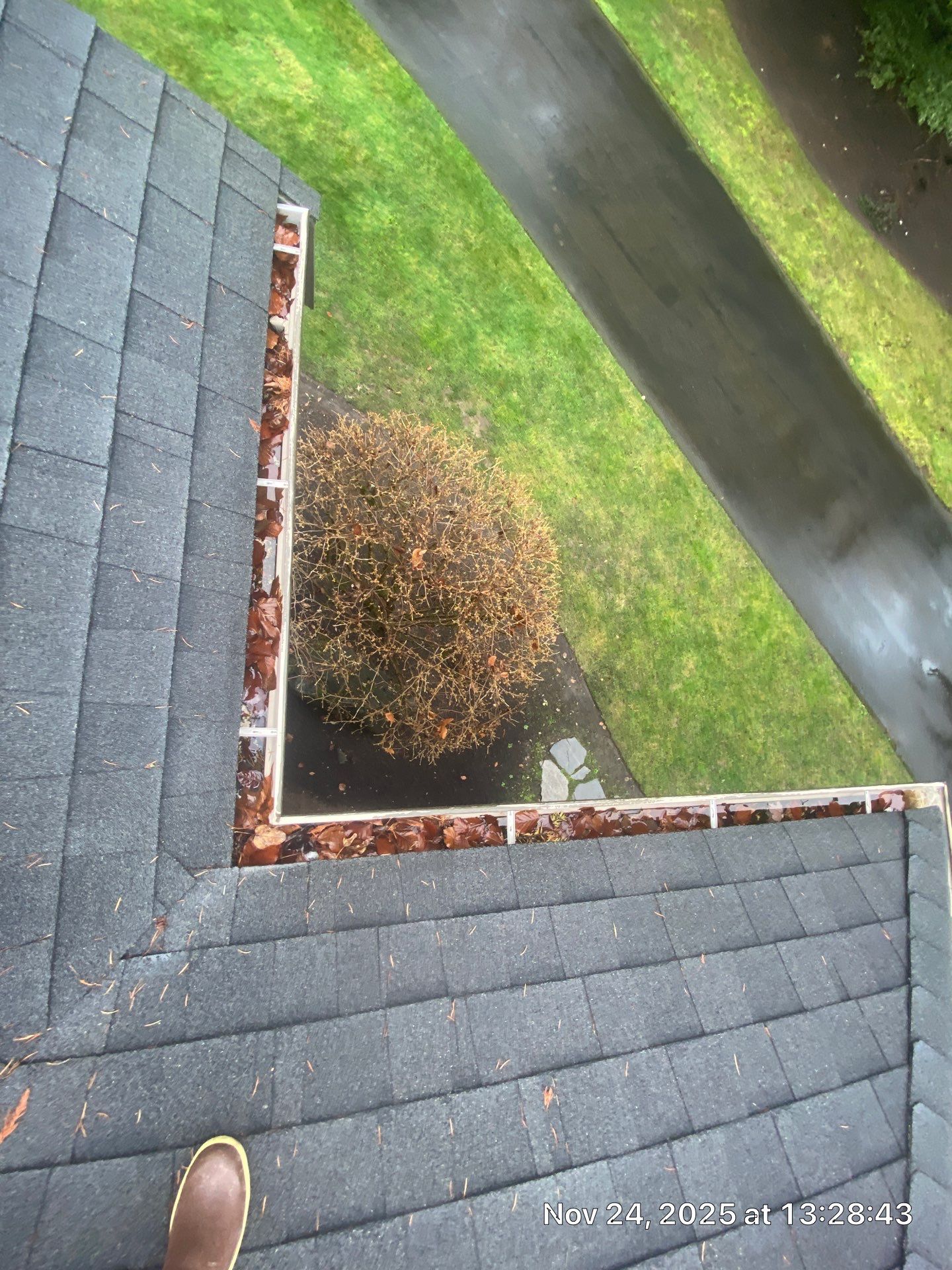 Project in Fall City by WindowWorks