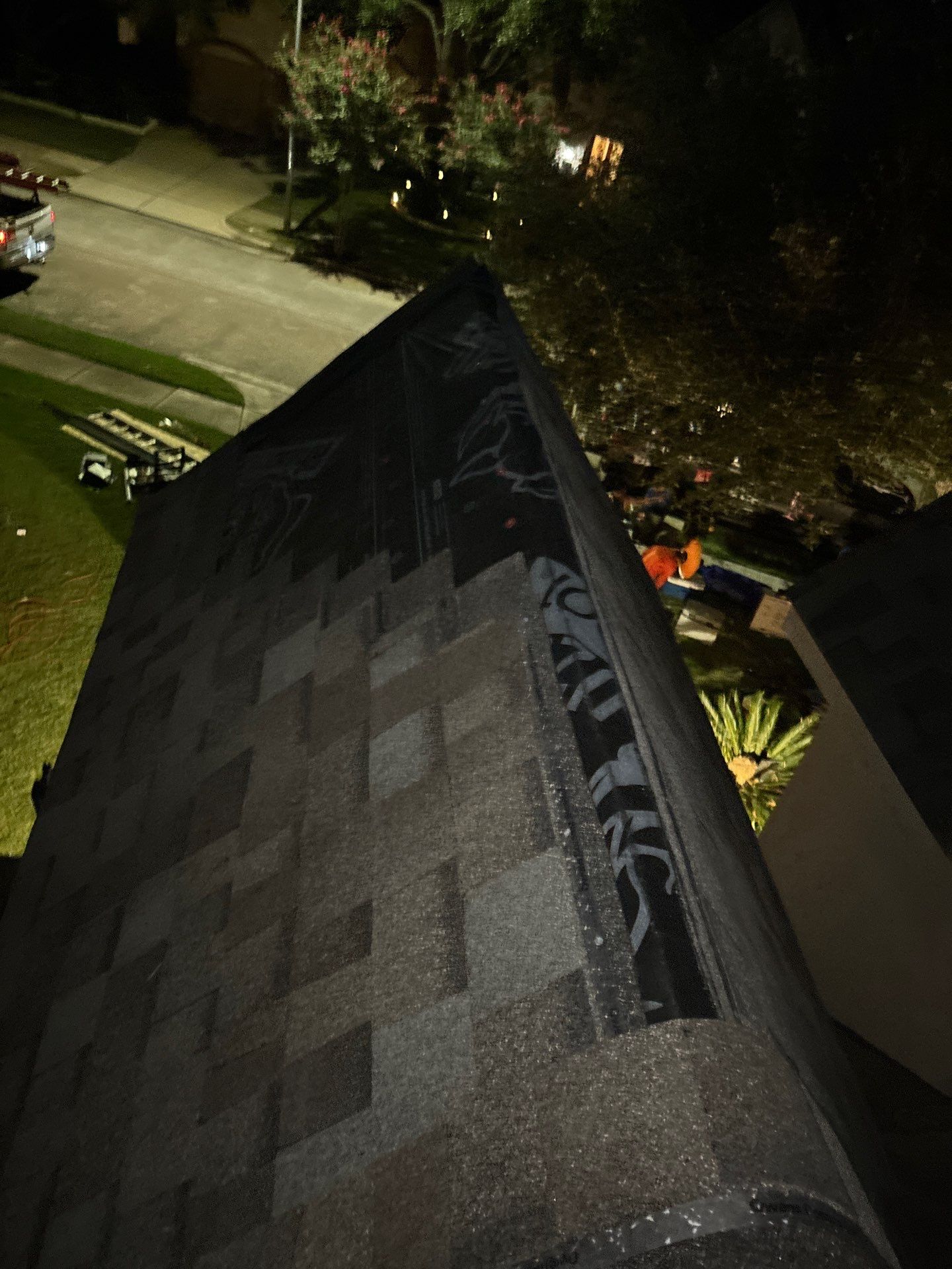 Residential Roofing Installation using Owen's Corning Duration (Lifetime) Shingles by Roof Repair Company