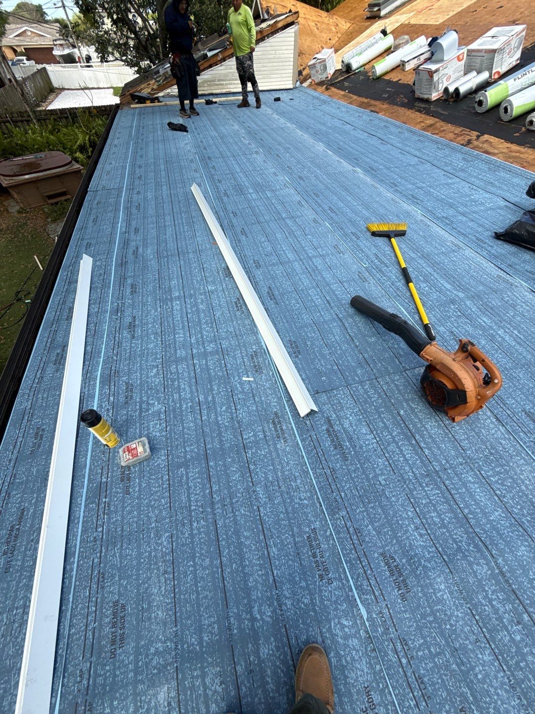 Project in Largo 33773 by Mitchell Roofing Company LLC 