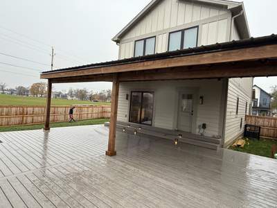 Outdoor Structure/Pergola