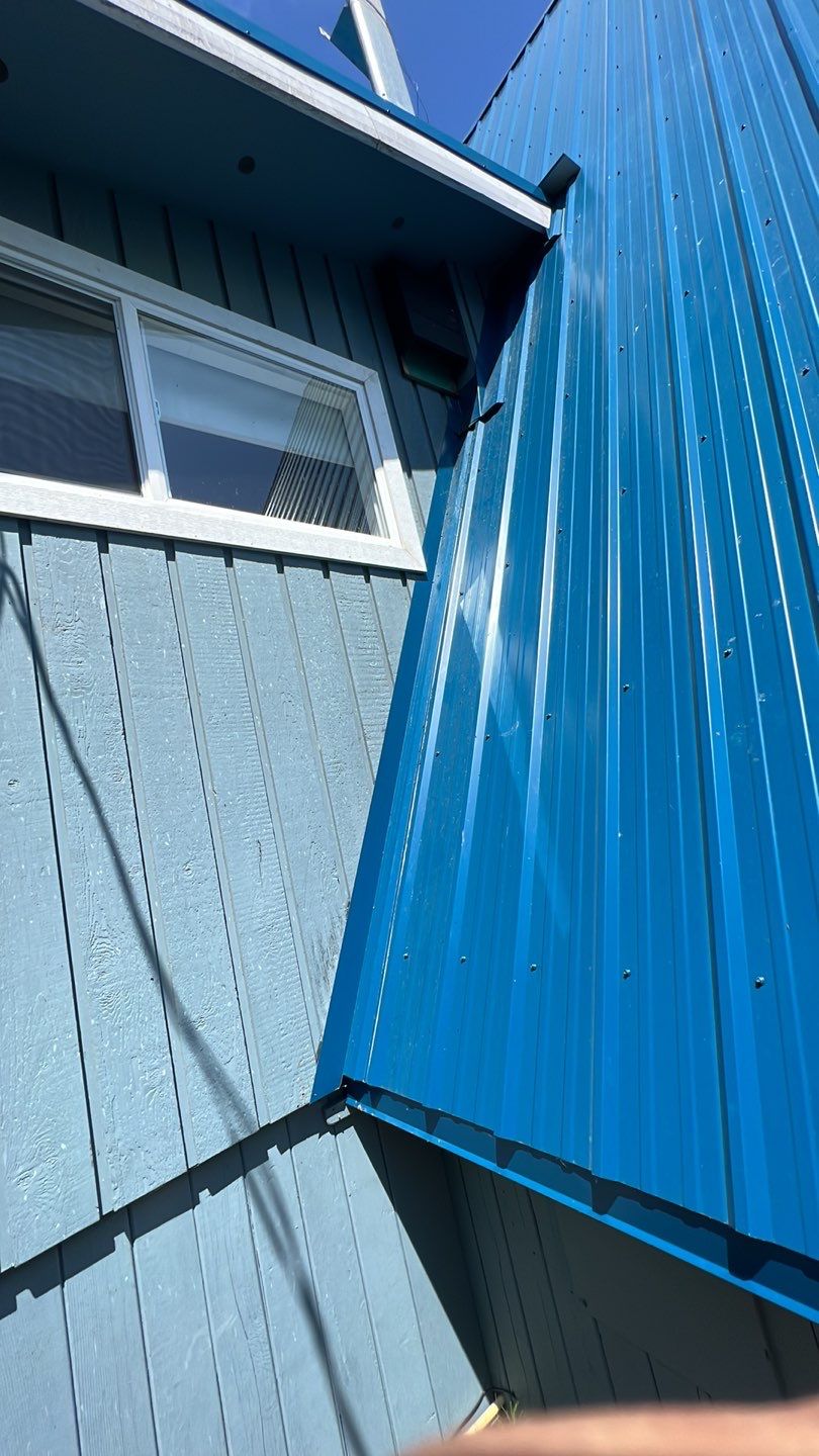 Residential ReRoofing Installation using Duraclad 26ga by Top Notch Roofing Inc