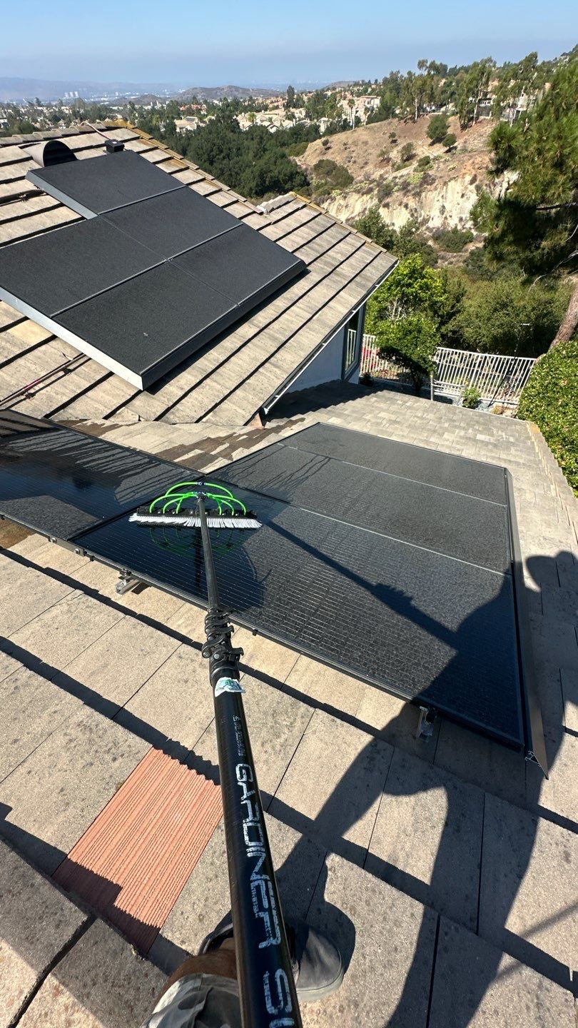 Lake Forest Solar Panel Cleaning and Window Cleaning by Property Cleaning Experts