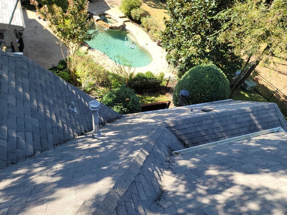 Insurance Claim Roof and Gutters using Owens Corning - Duration- Estate Gray -New Gutters - Exterior paint by Tex-Line Roofing