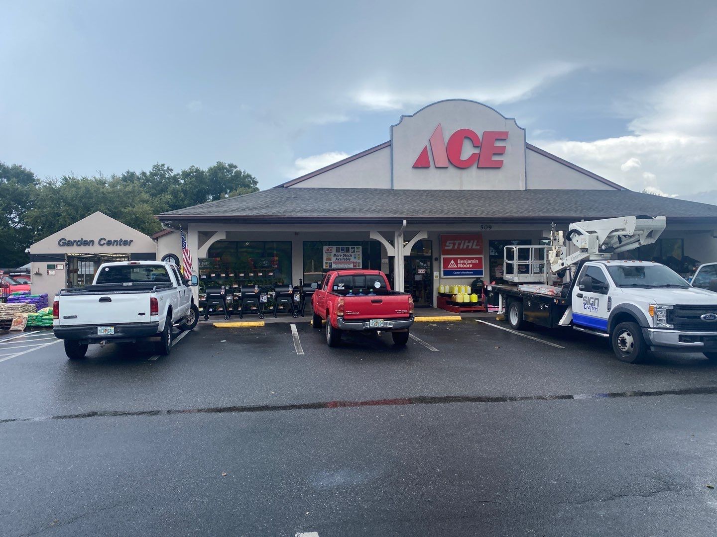 Flush Mount Channel Letters for Tavares Carter's Ace Hardware by SignCrafters