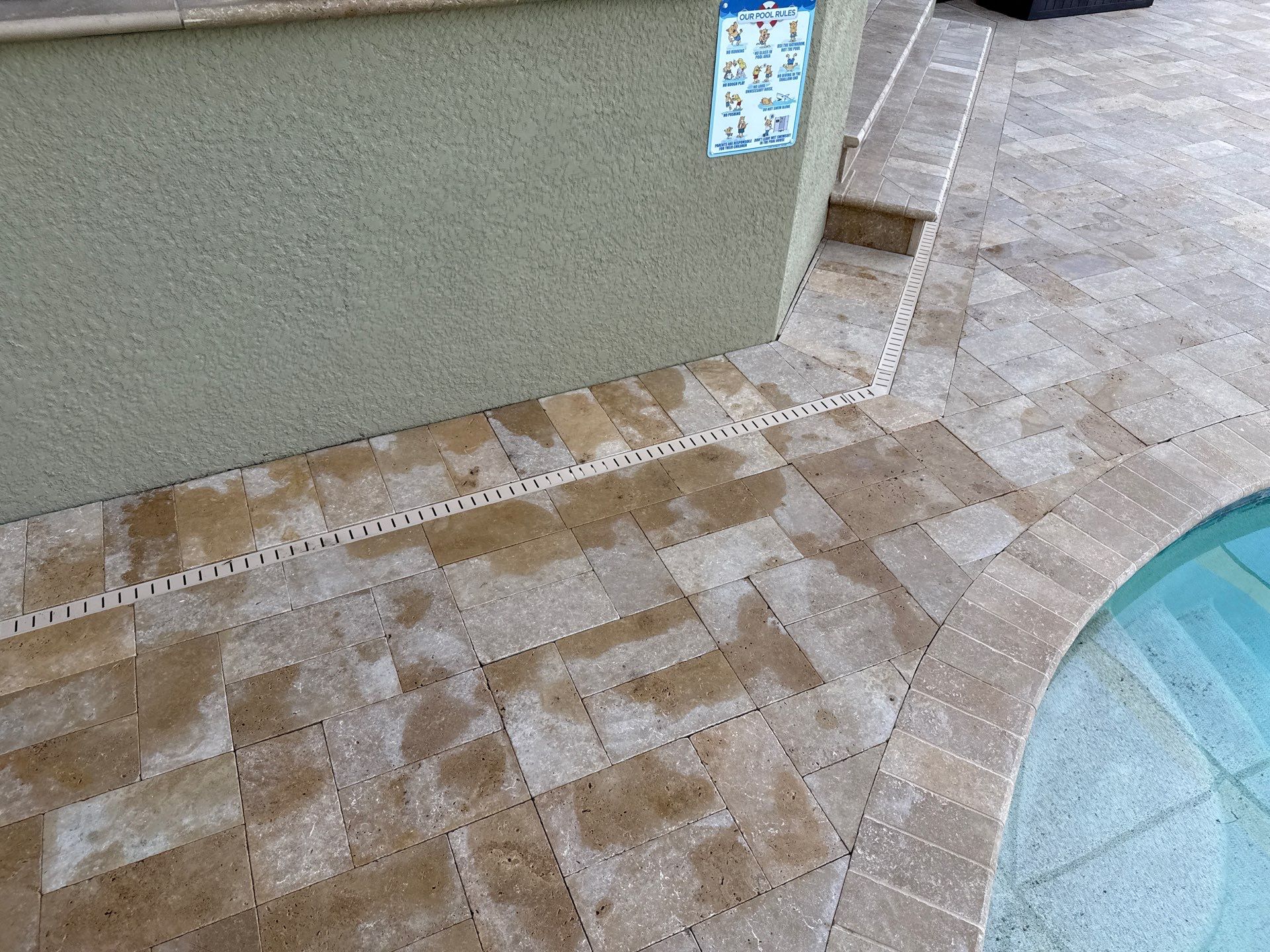 Roof Cleaning & Pool Deck Cleaning! Winding River, Bradenton, FL by Sunshine AquaWash