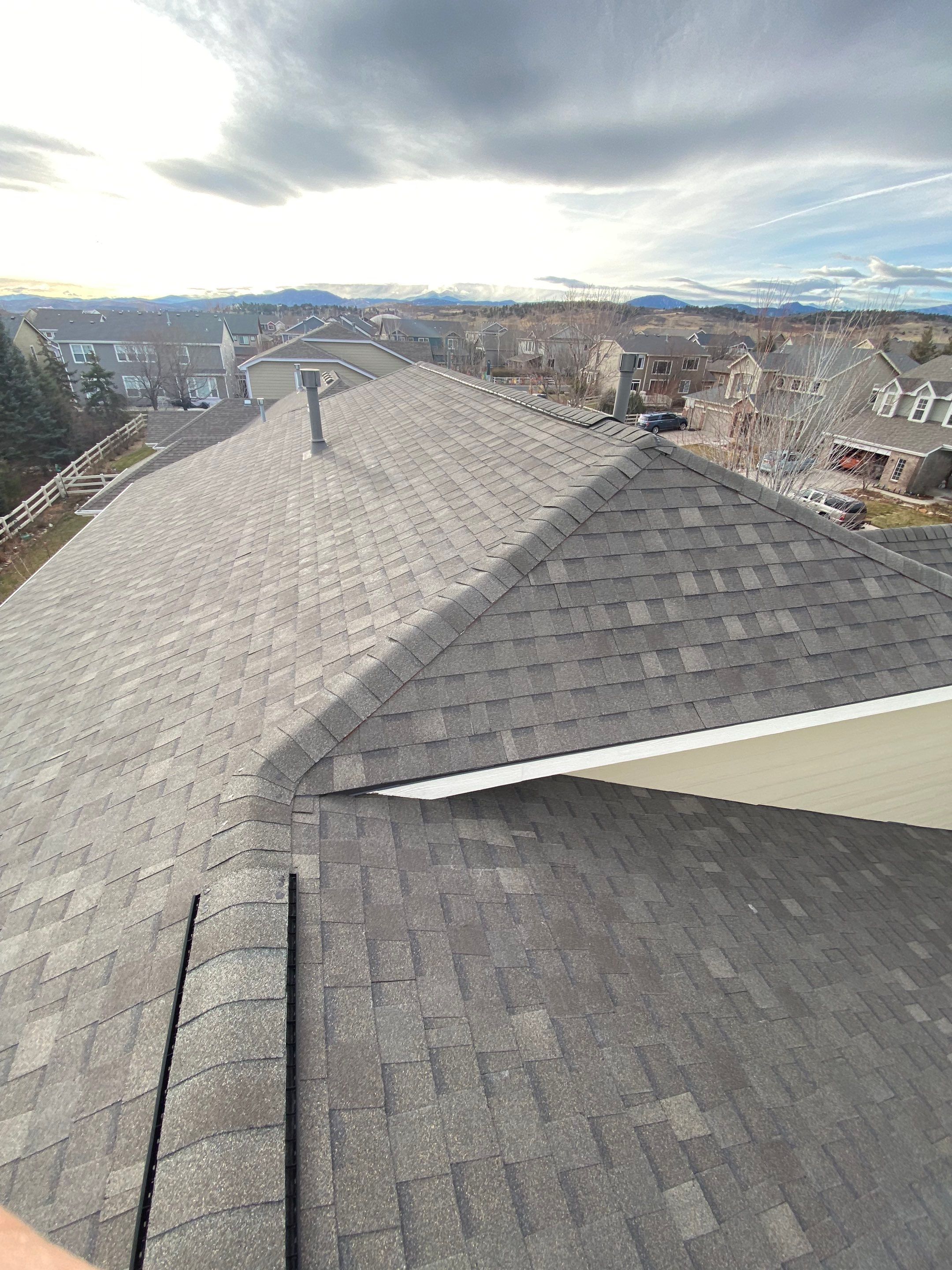 Resdiental Hail Damage Roof Replacement using Atlas Pinnacle Class 4 Impact Resistant "Weathered Wood" color by Black Belt Roofing