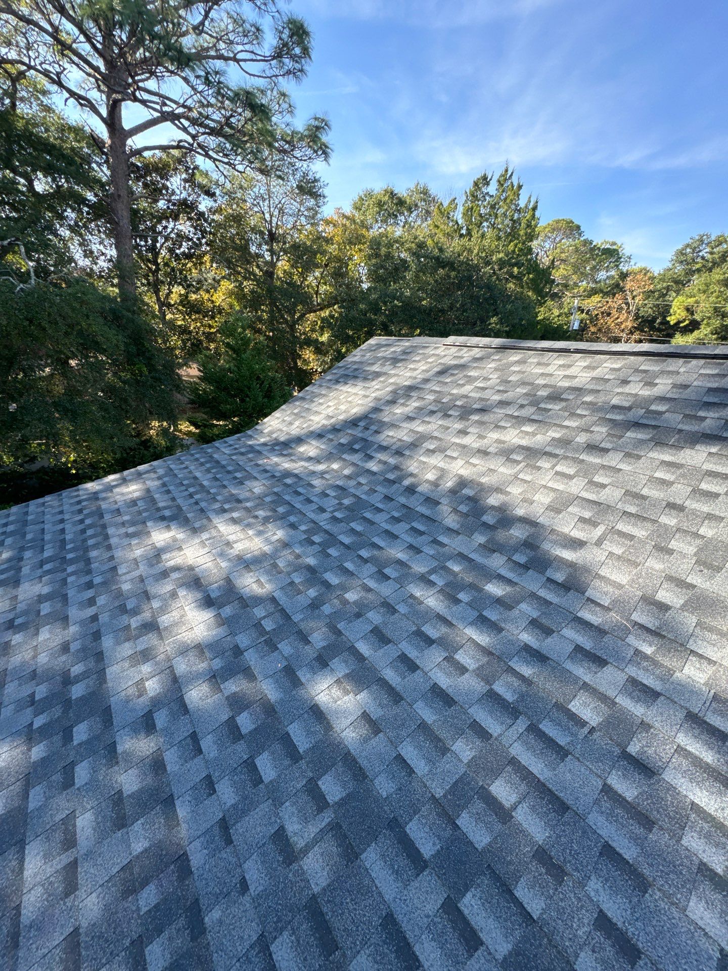 GAF HDZ - Charcoal by Linta Roofing Inc