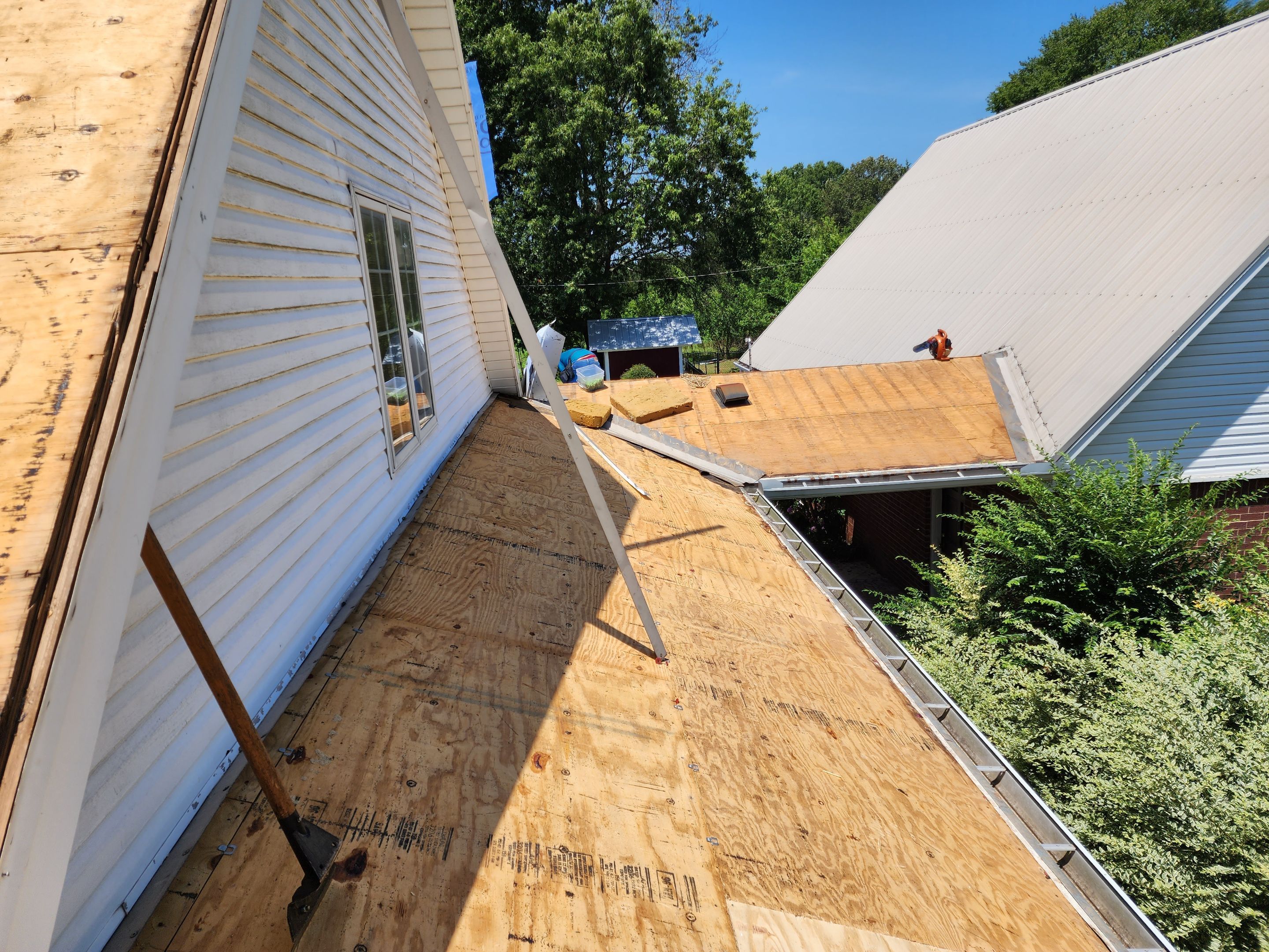 Residential Reroof: 30 Year Architectural Shingle by Hostetler Roofing