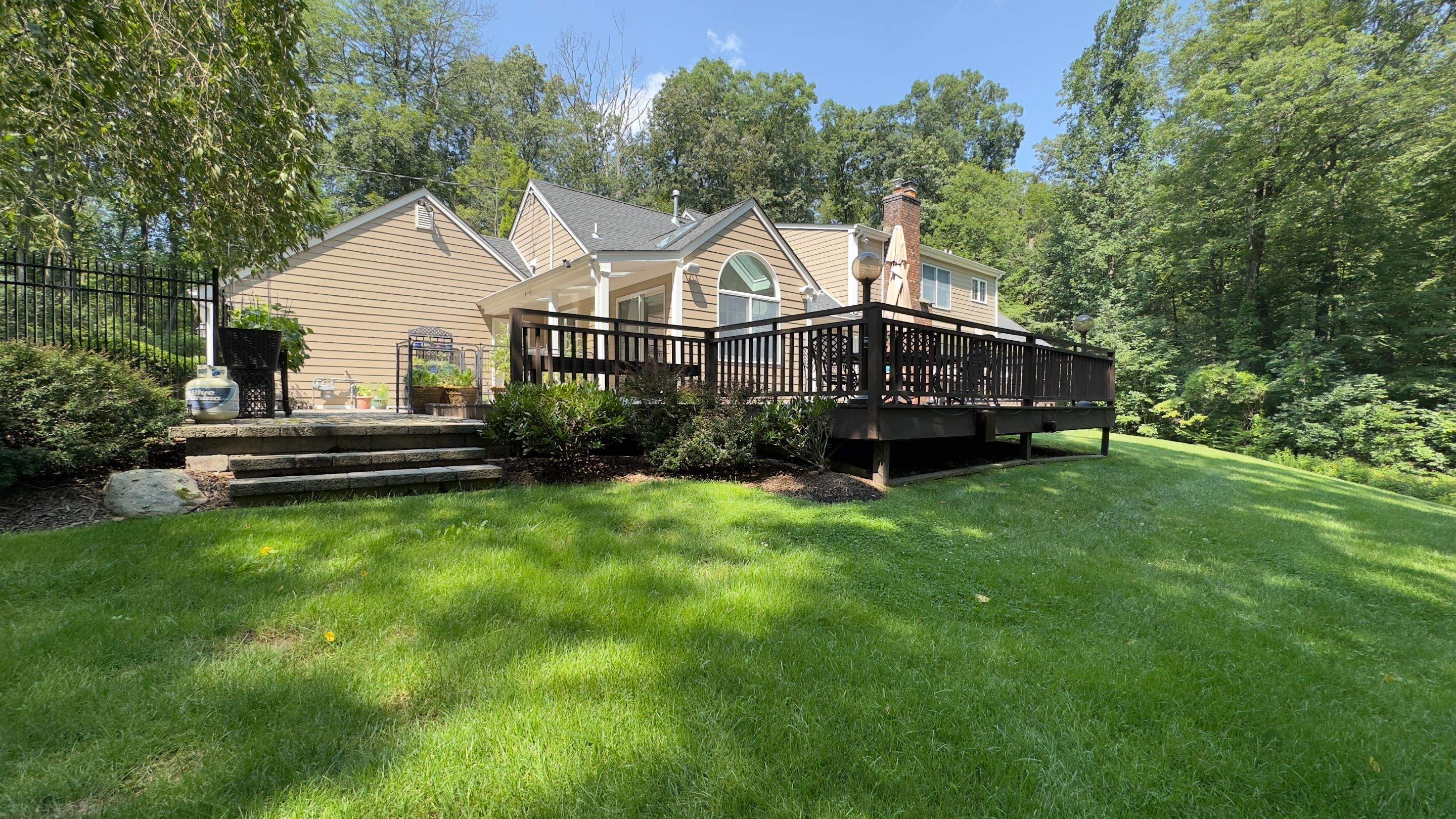 Deck Resurface IN Bernardsville NJ by deck guardian